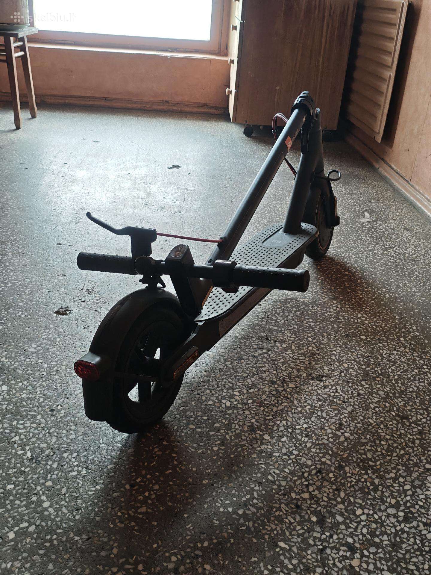 Xiaomi Mi Electric Scooter Pro 2