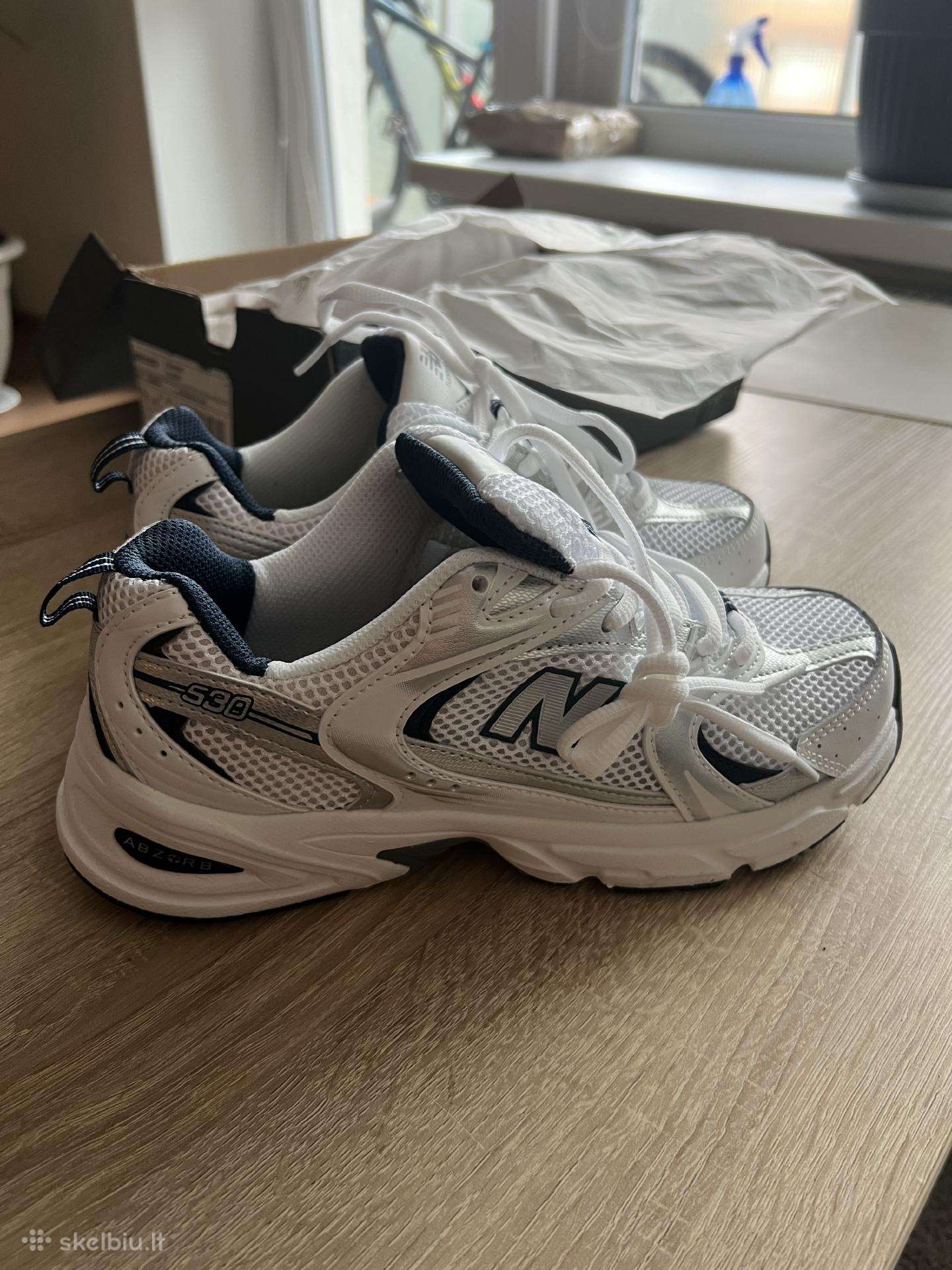 New Balance nauji