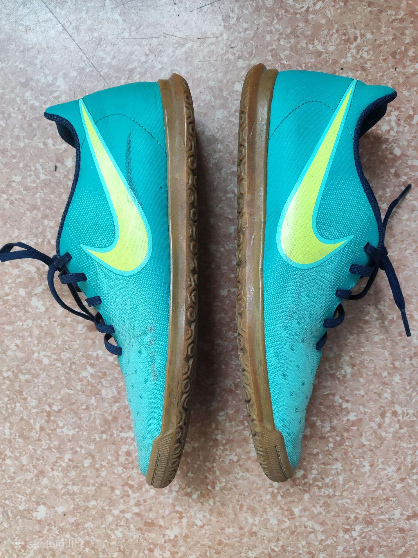 Nike sales futbolo batai