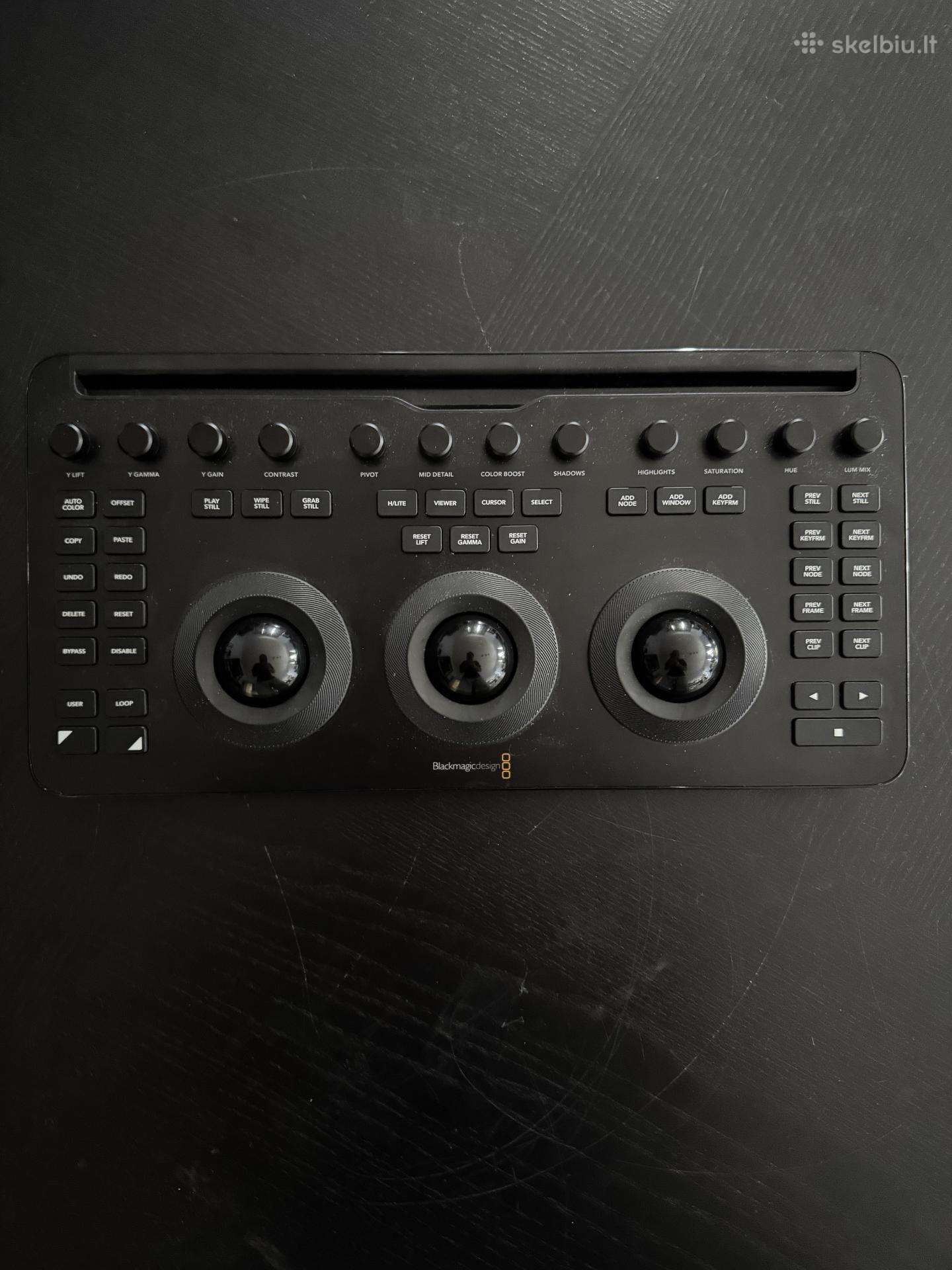 Davinci Resolve Micro Color Panel
