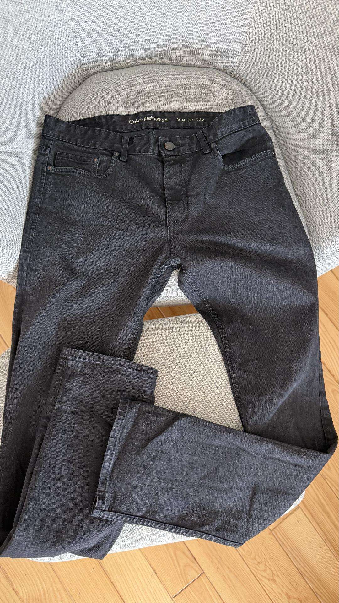 Juodi džinsai Calvin klein