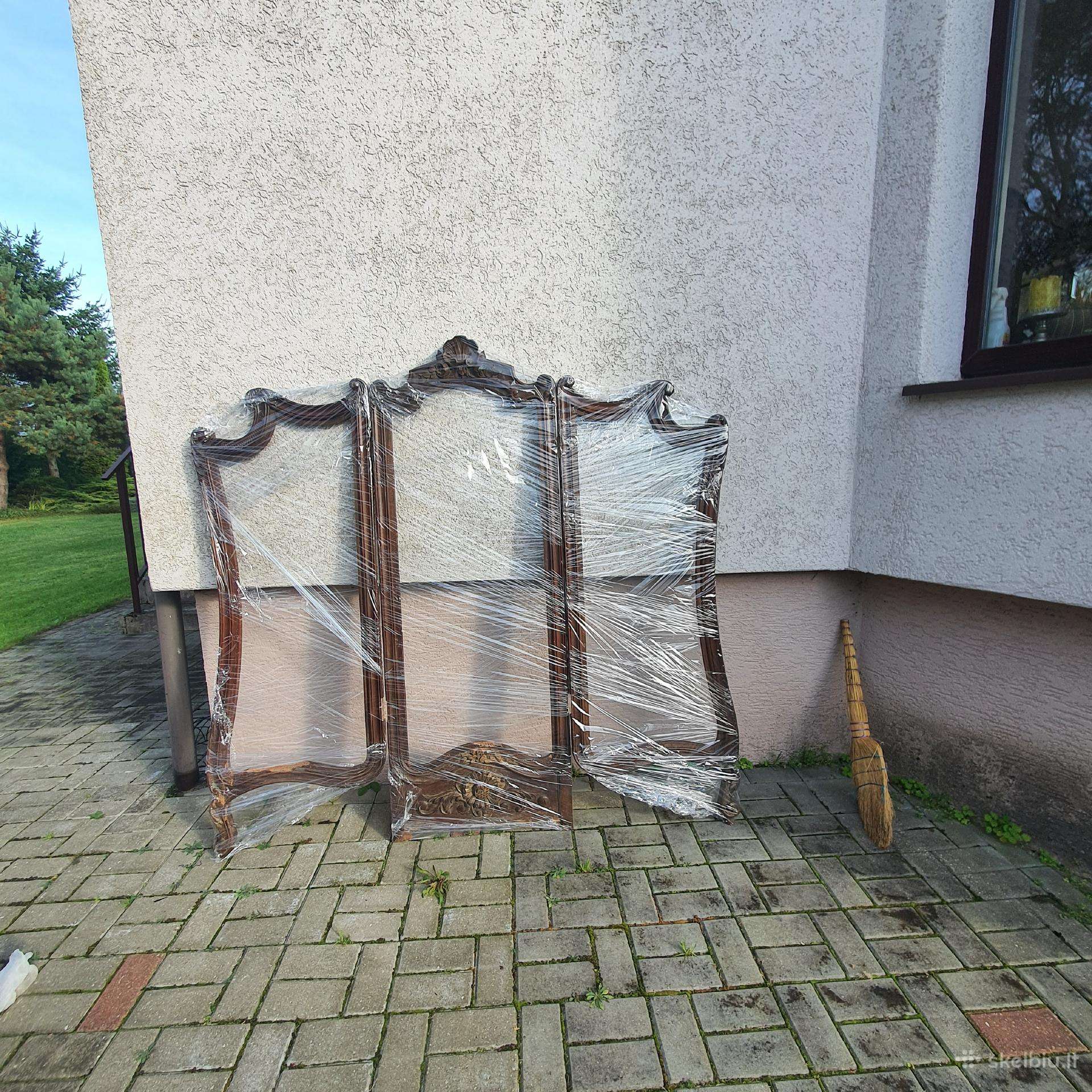 Antikvarinis širmos rėmas restauravimui