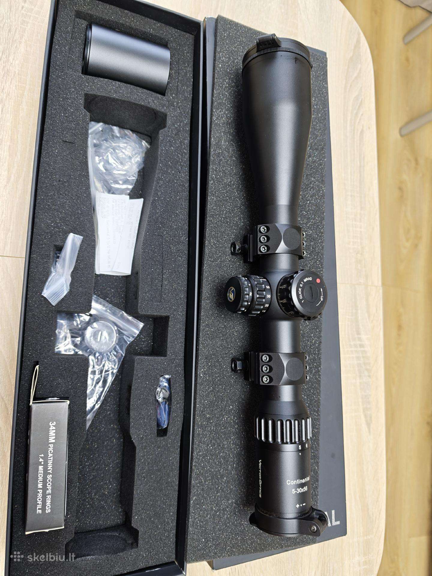 Parduodu Vector Optics Continental