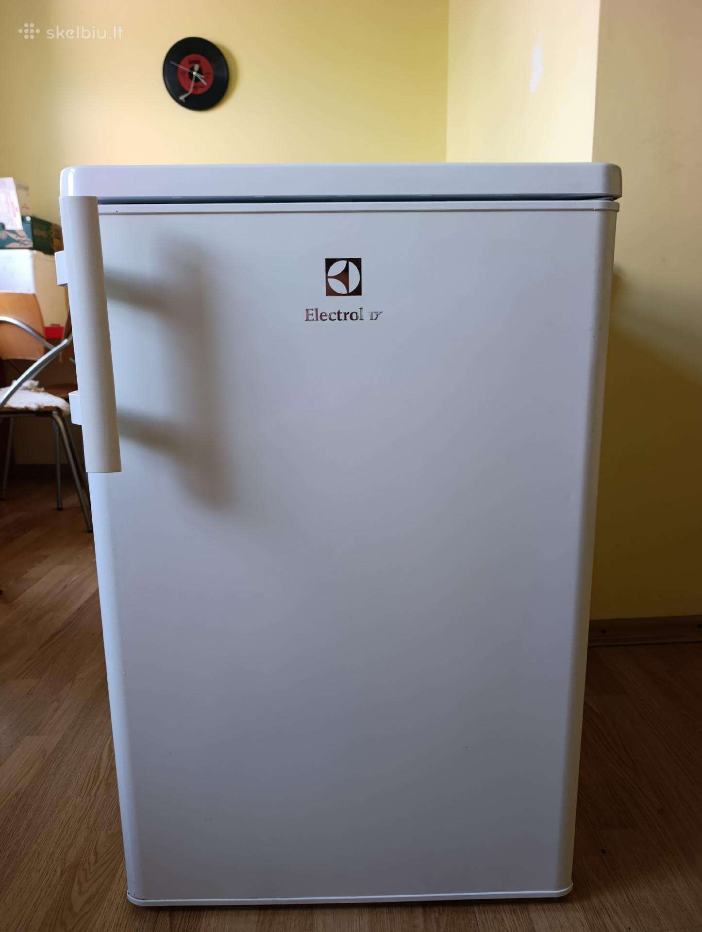 Electrolux studentiškas šaldytuvas