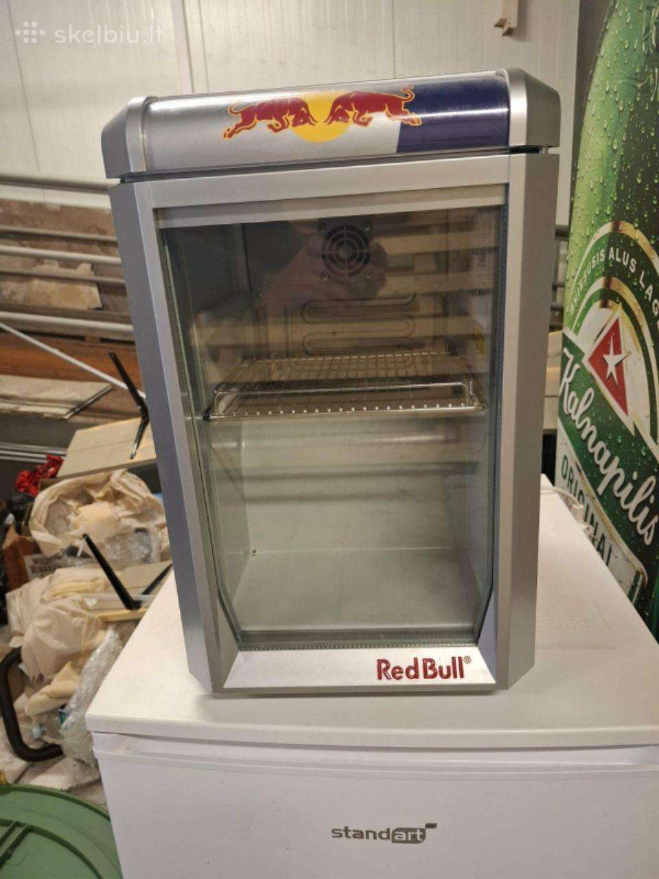 Redbull ir Jagermeister šaldytuviukai