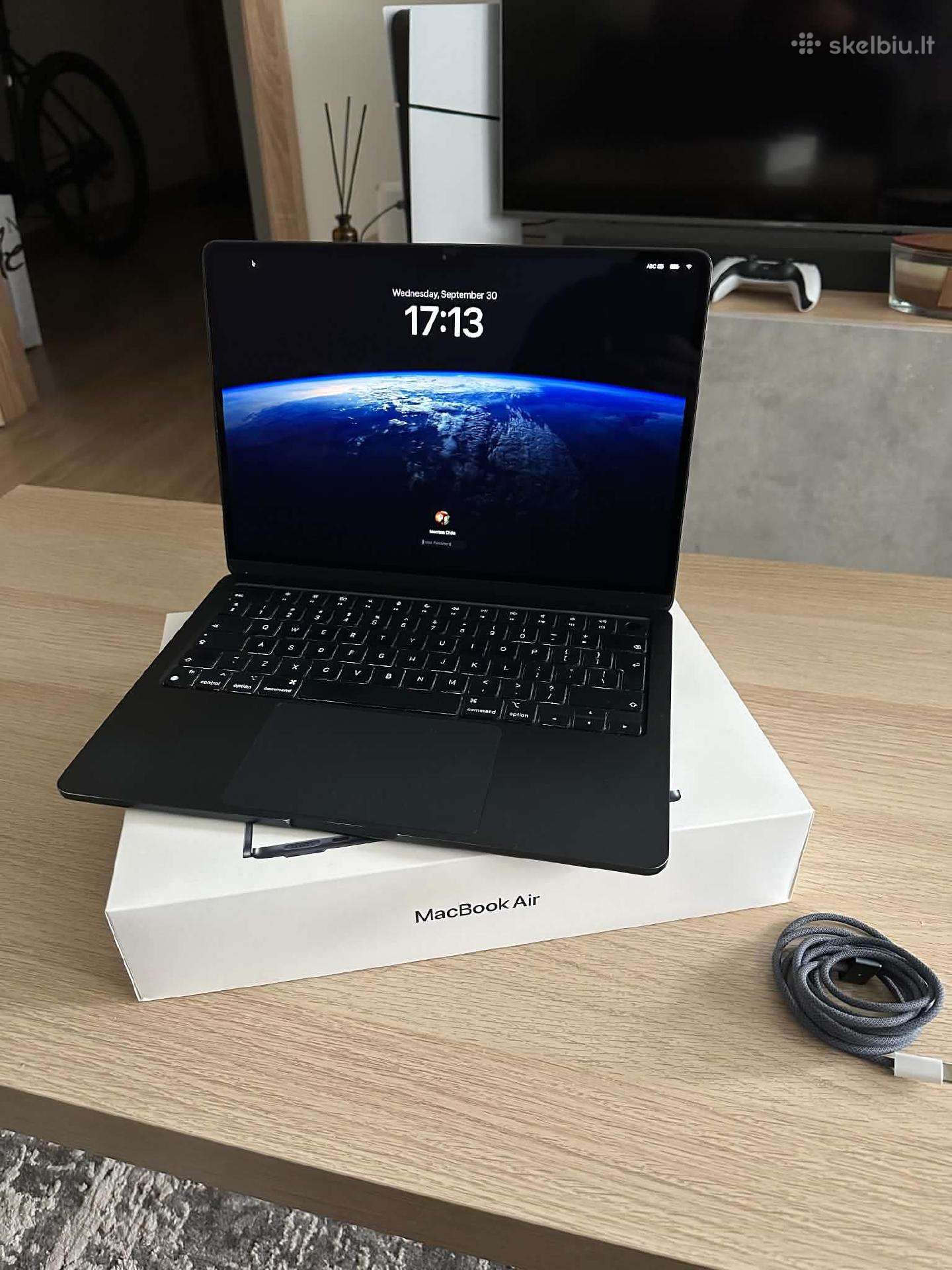 Apple MacBook Air 13 2024 M3/16gb RAM/256gb