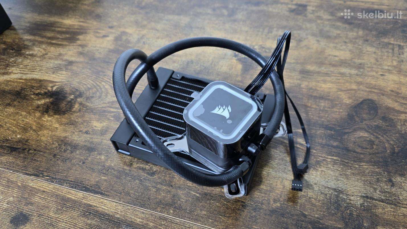 Corsair H100 Extreme (tinka visiem intel)