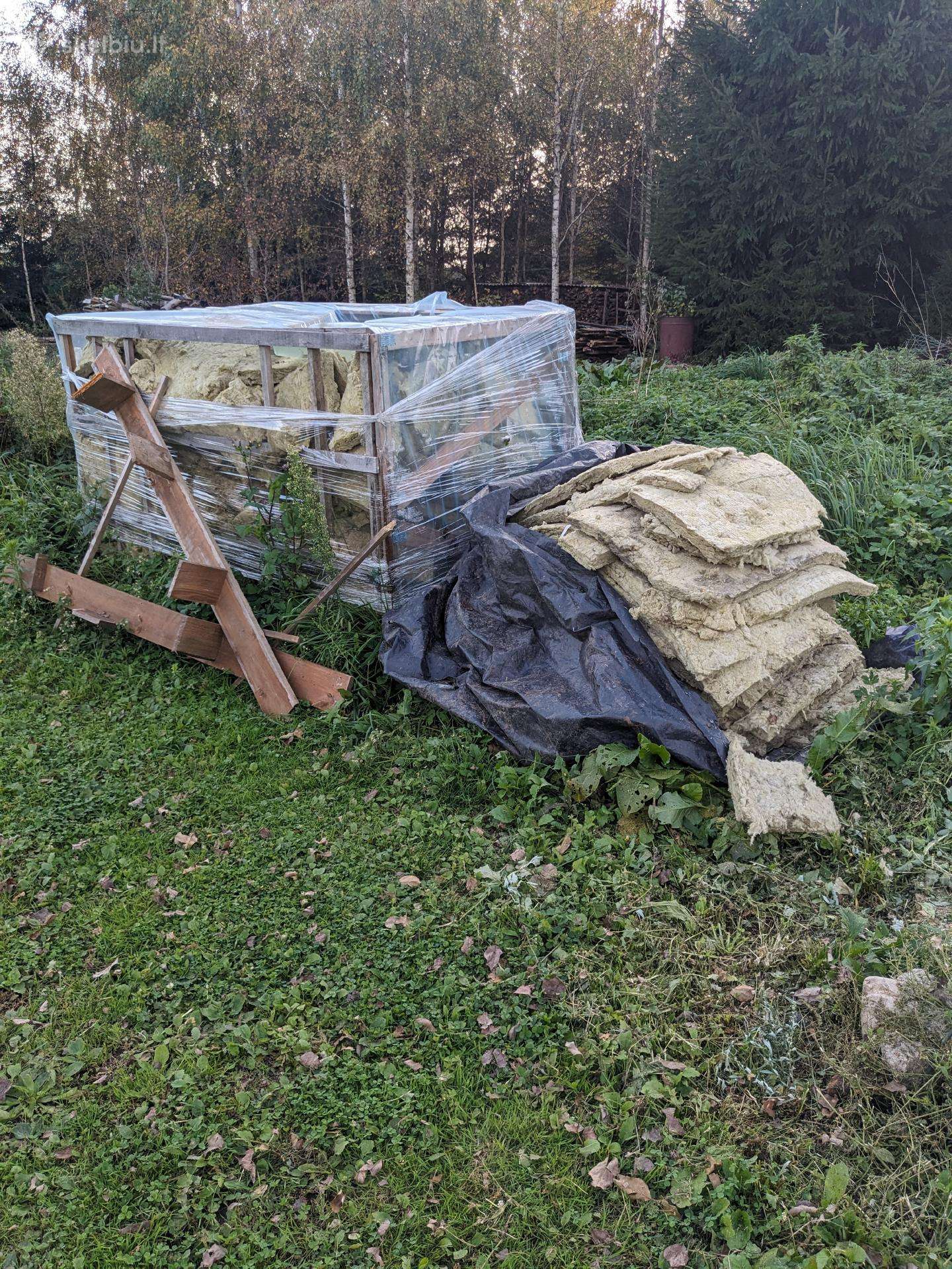 Dovanoju akmens vata