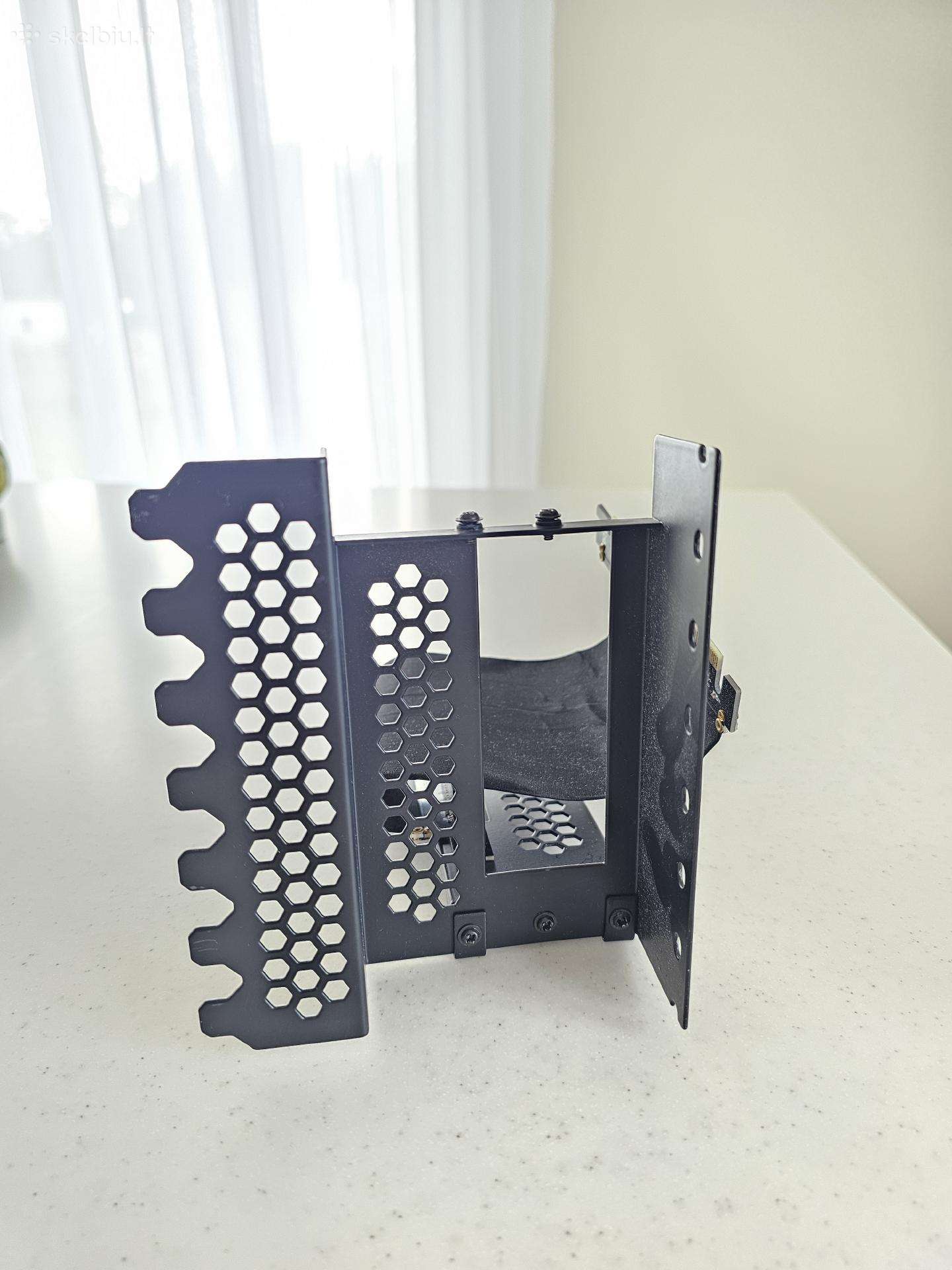 Cablemod Vertical Gpu mount