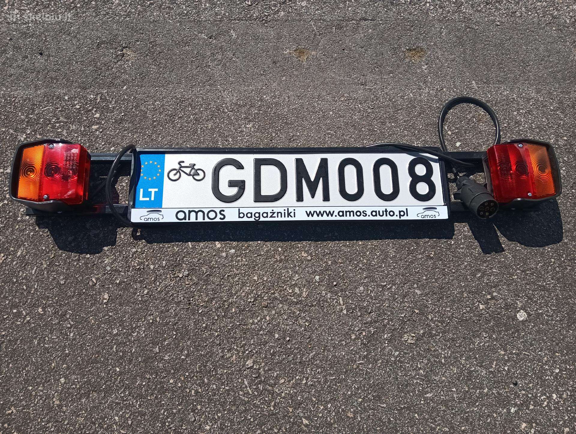 Automobilio numerio laikiklis