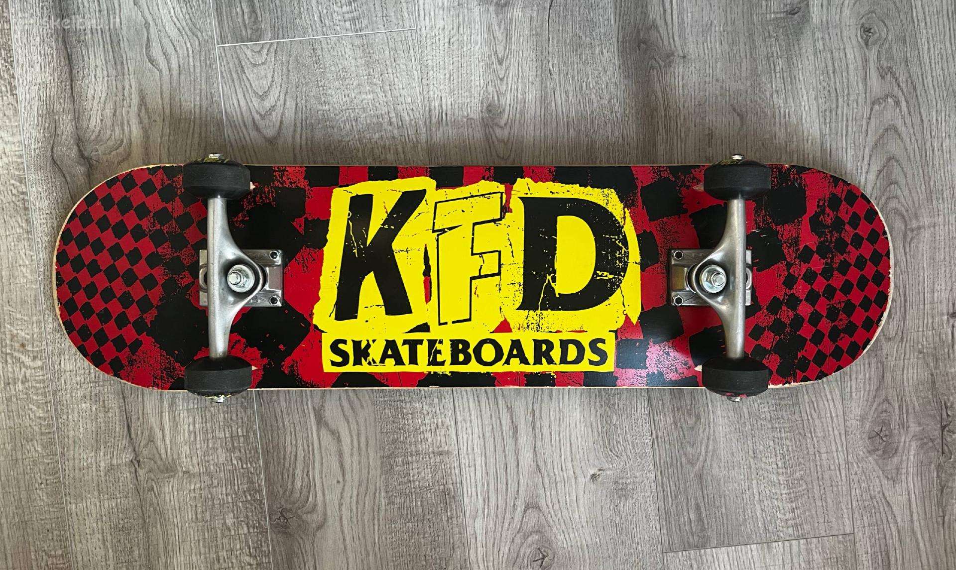Skateboardas