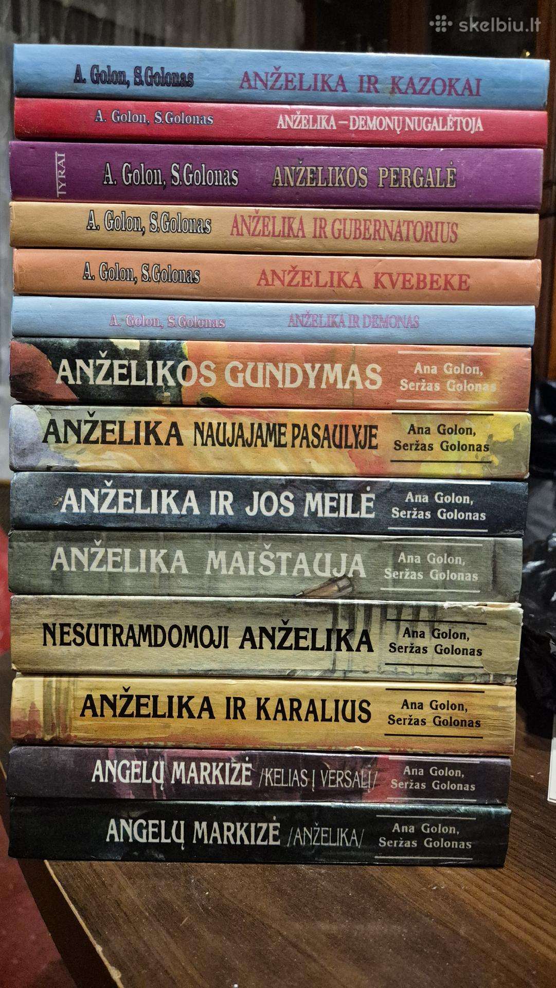 Knygų serija apie Anželiką