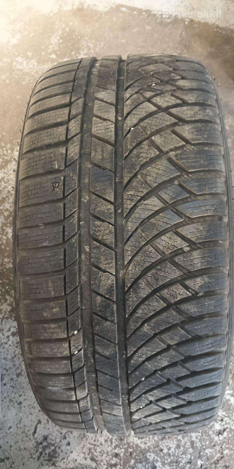 Kumho 275/40/18 padangos gero stovio 2019 metu.