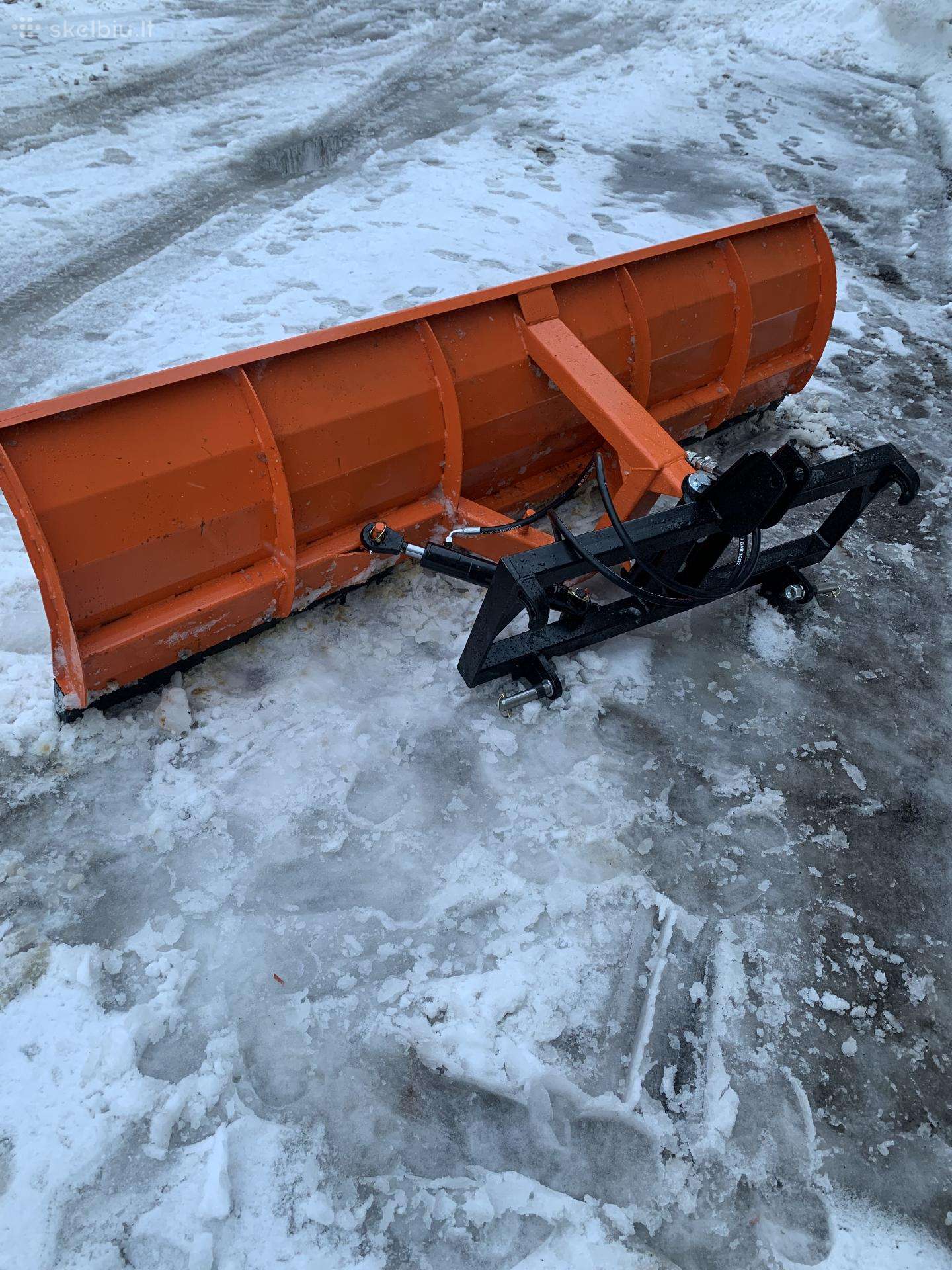 AGRO-MASZ 2500, pushers
