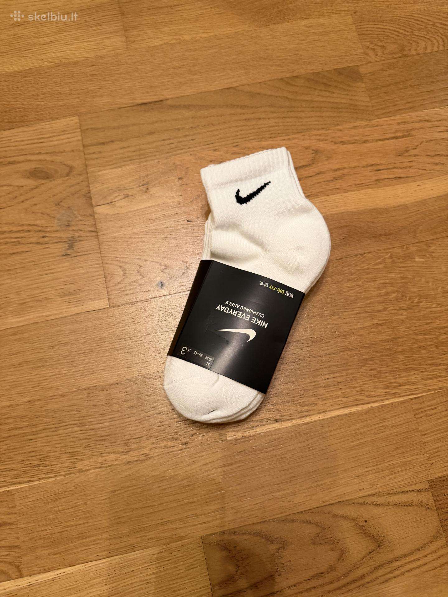 Nike kojinės