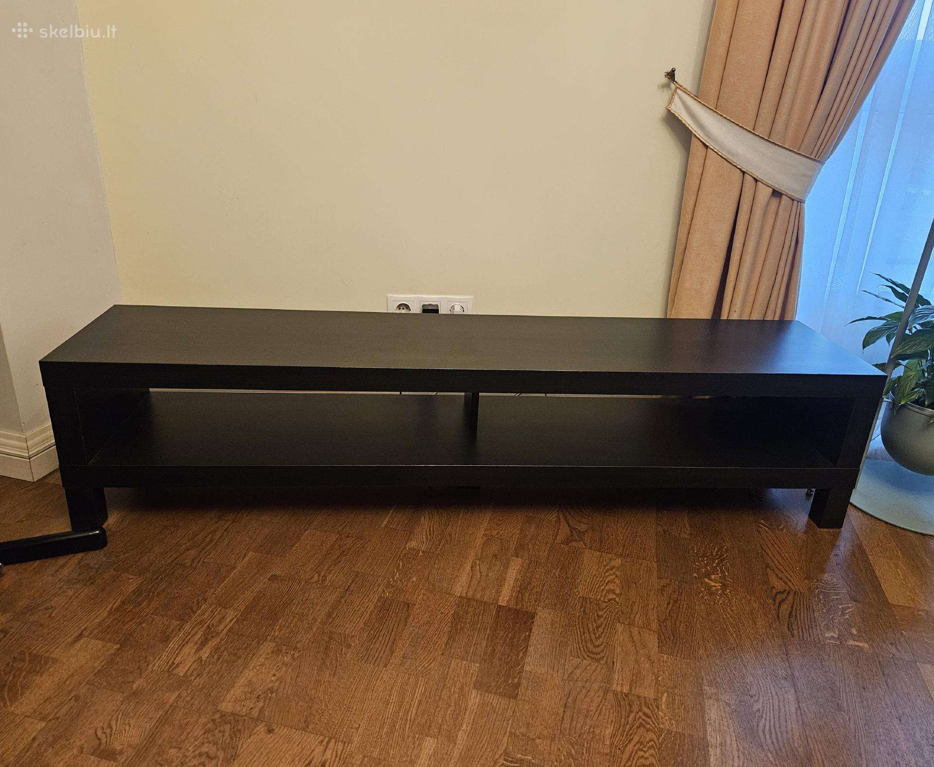 Ikea TV staliukas