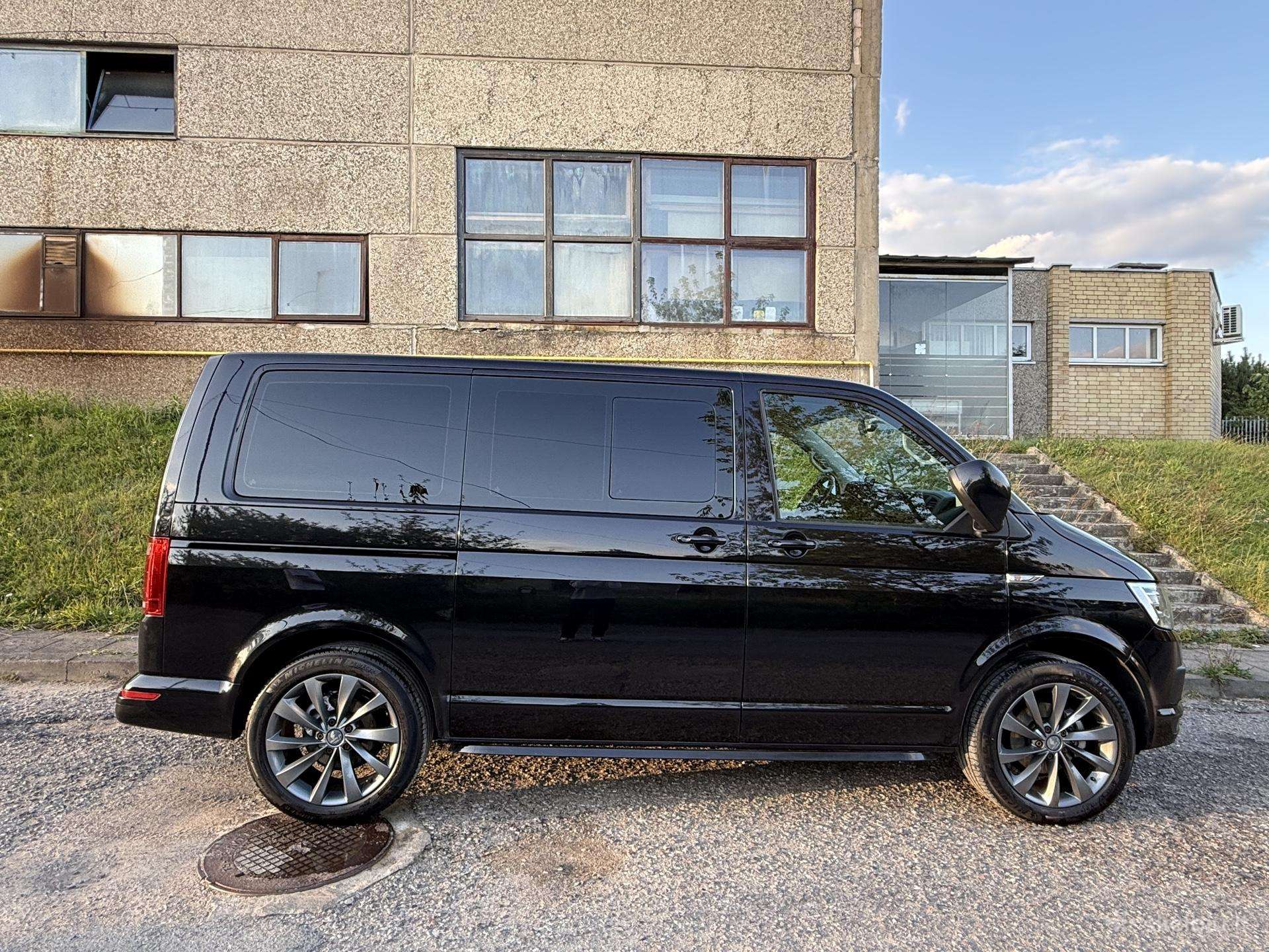Volkswagen Caravelle