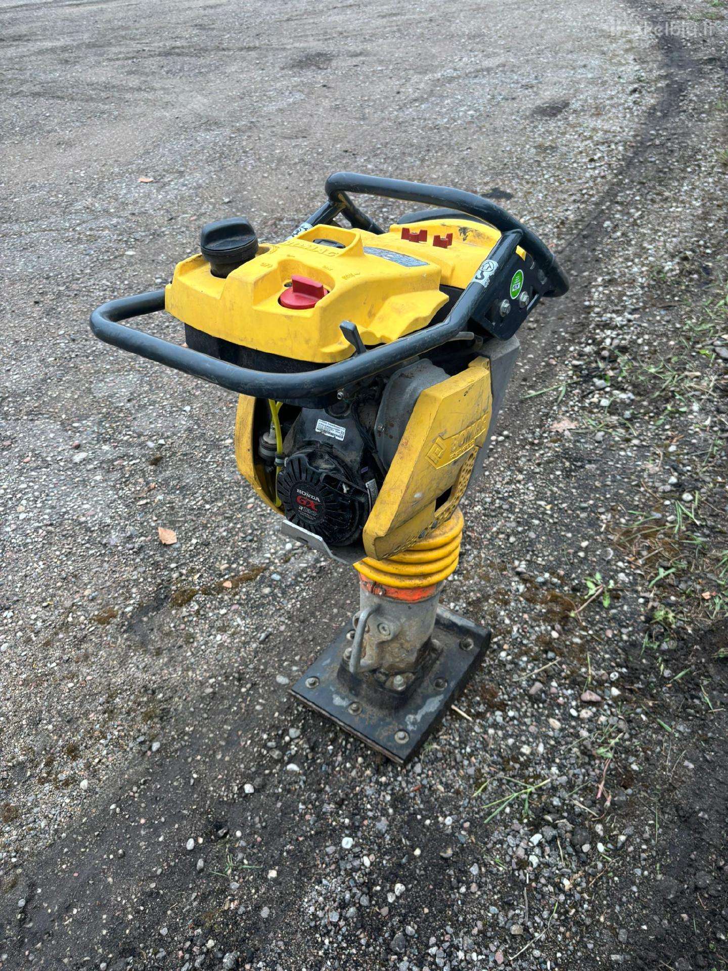 Vibrokoja Bomag Bt65