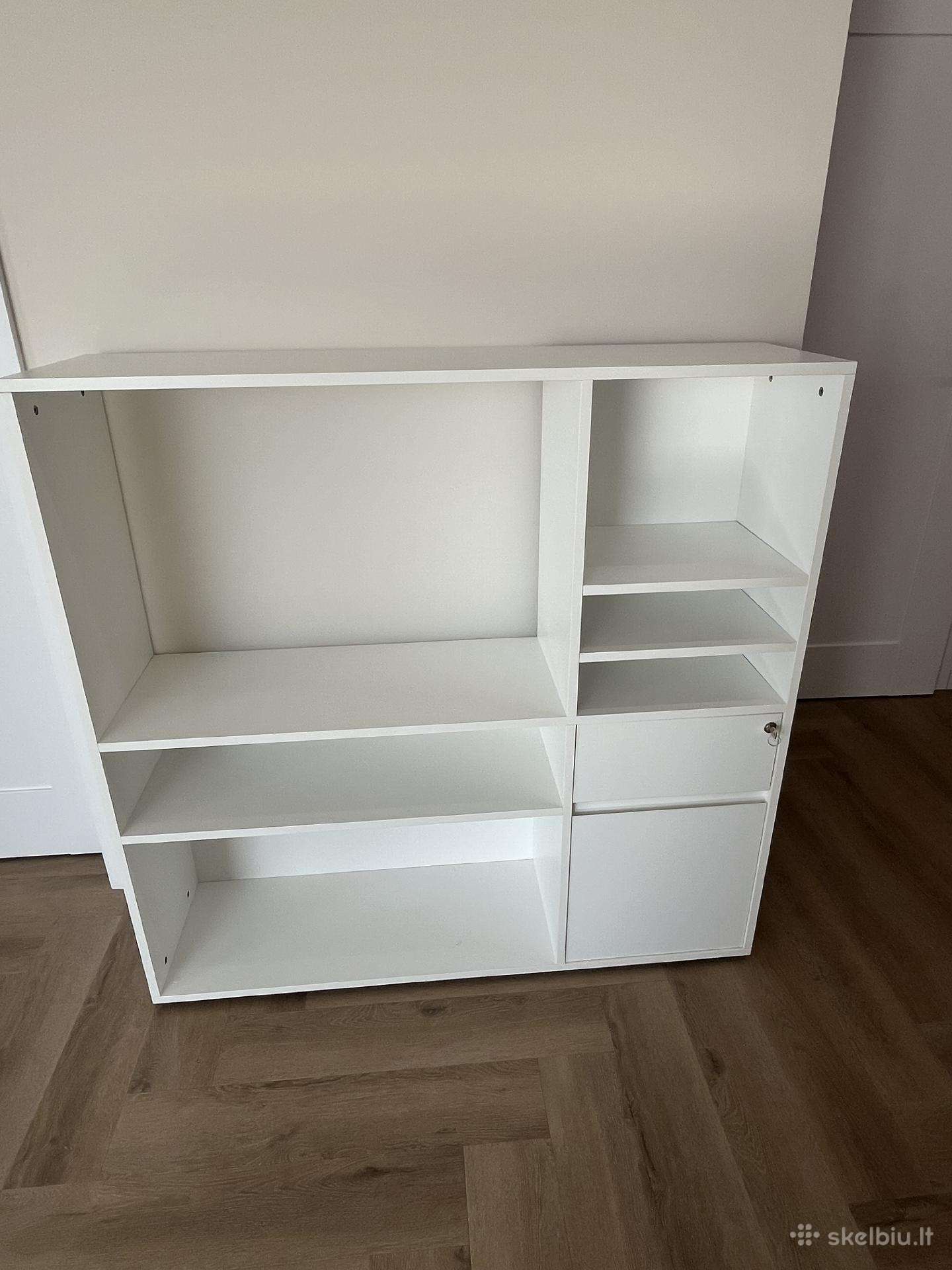 Balta lentyna-spintelė su stalčiumi, 126,5 cm