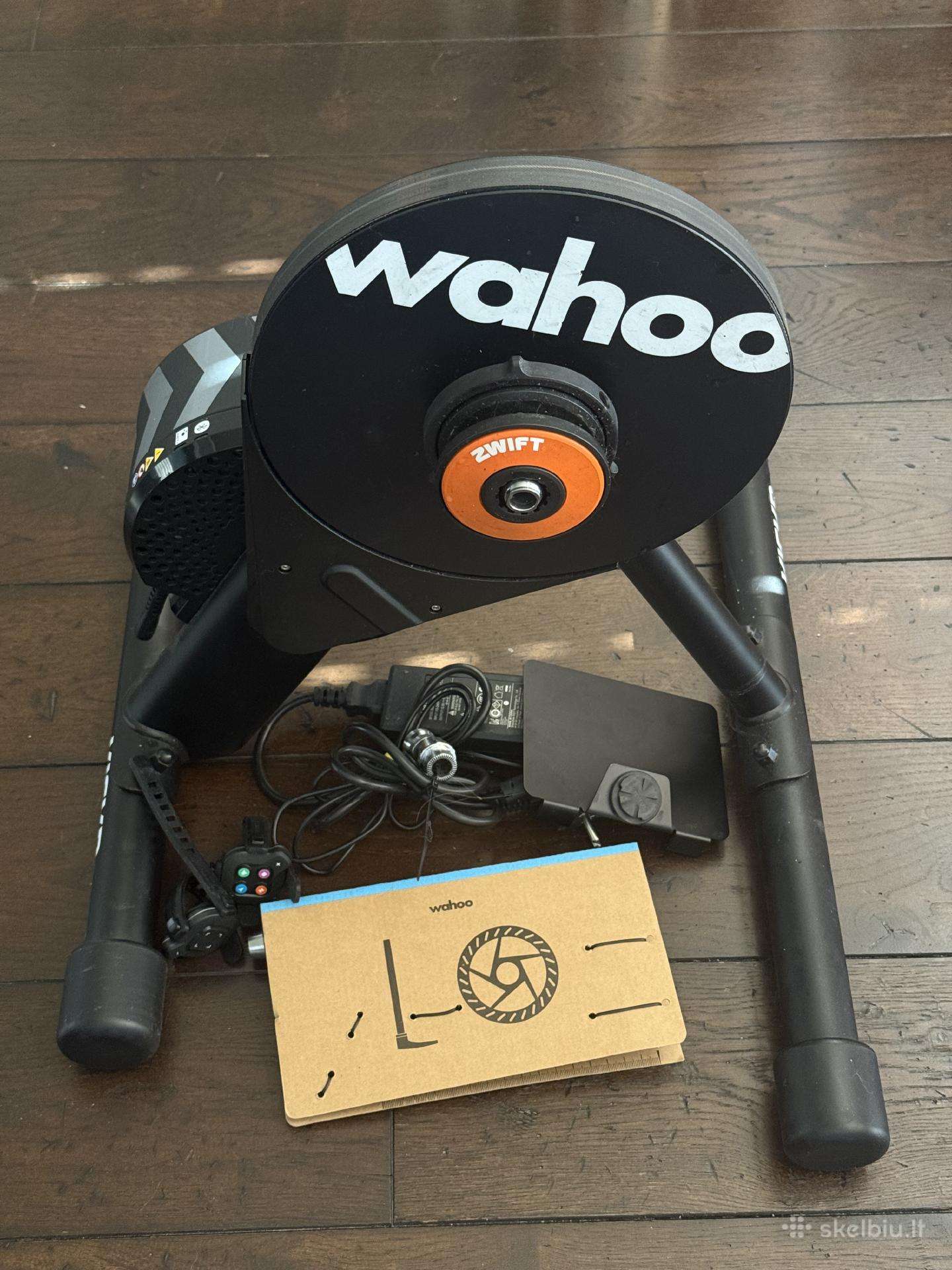 Wahoo Kickr Core su garantija iki 2027-09