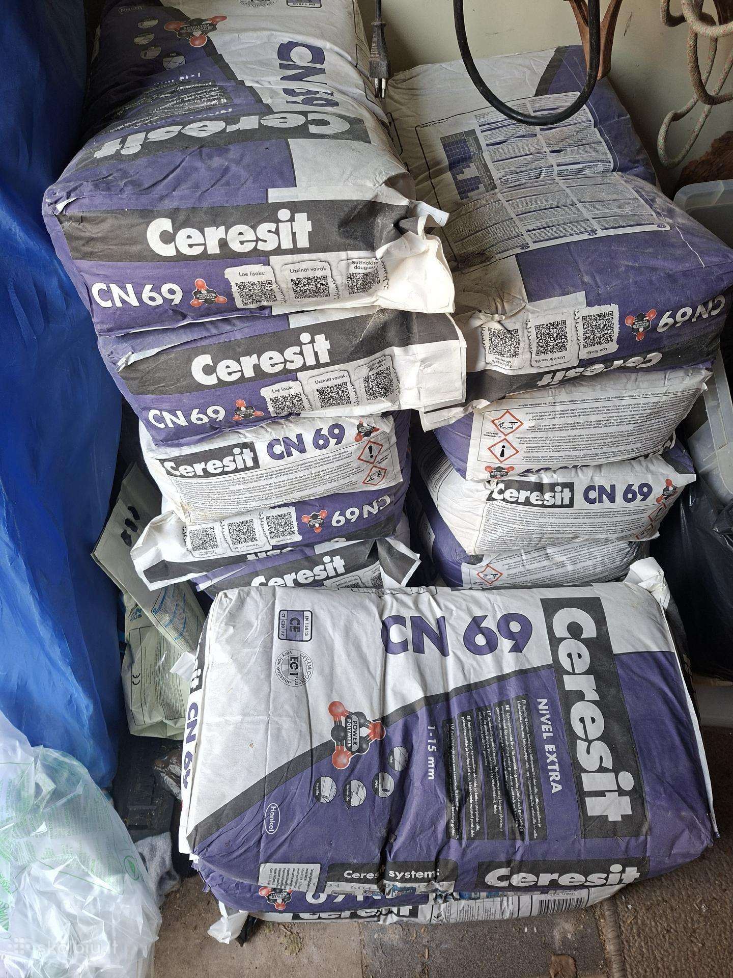 Ceresit Cn 69 savaime išsilyginantis mišinys