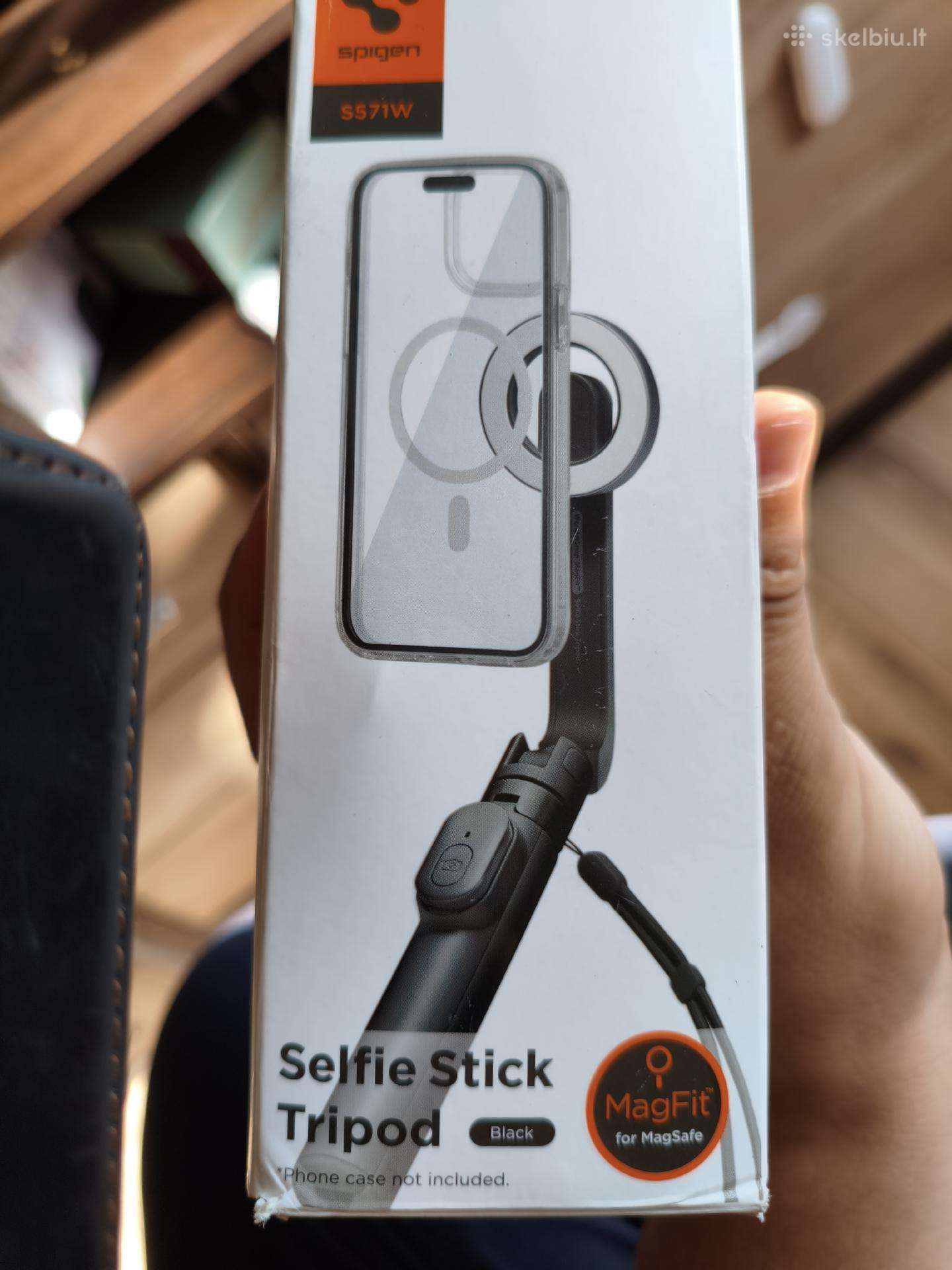 Selfiu lazda su magnetu