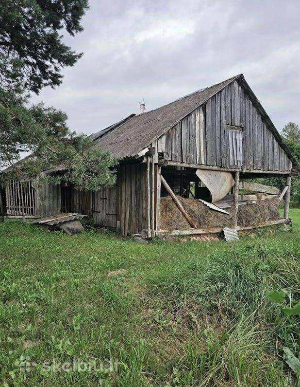 Nemokamai atiduodu seną šieną ir šiaudus, Merkinė
