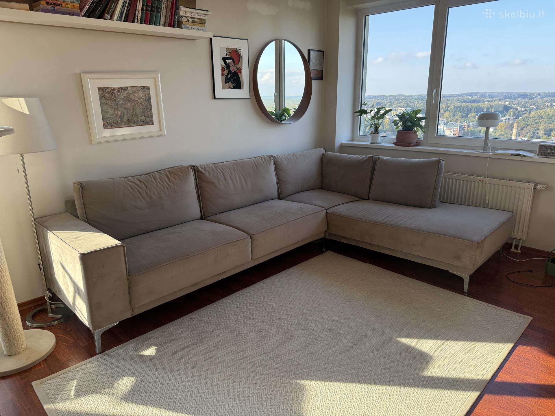 Parduodama sofa-kampas