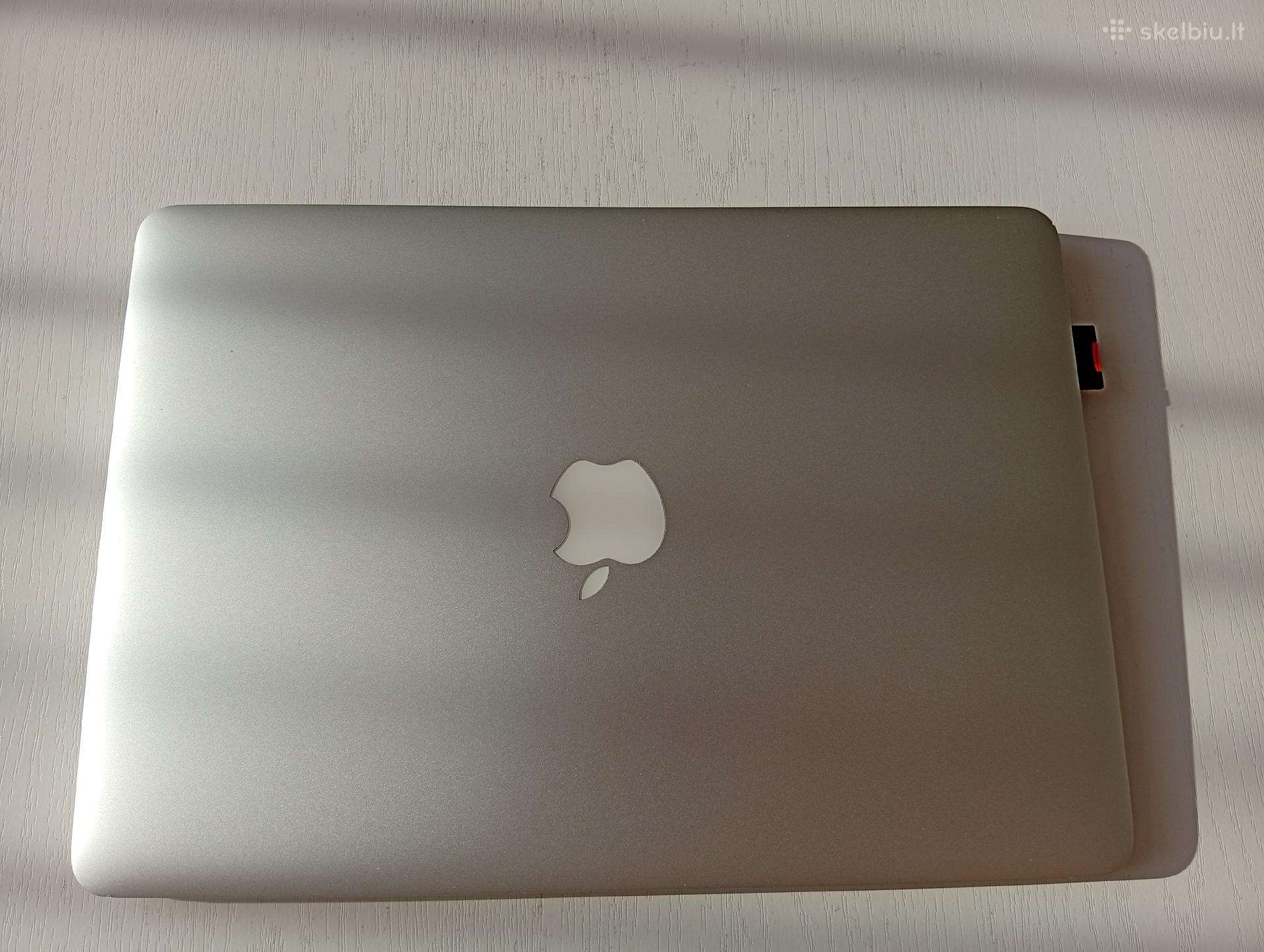 MacBook Air Early 2015