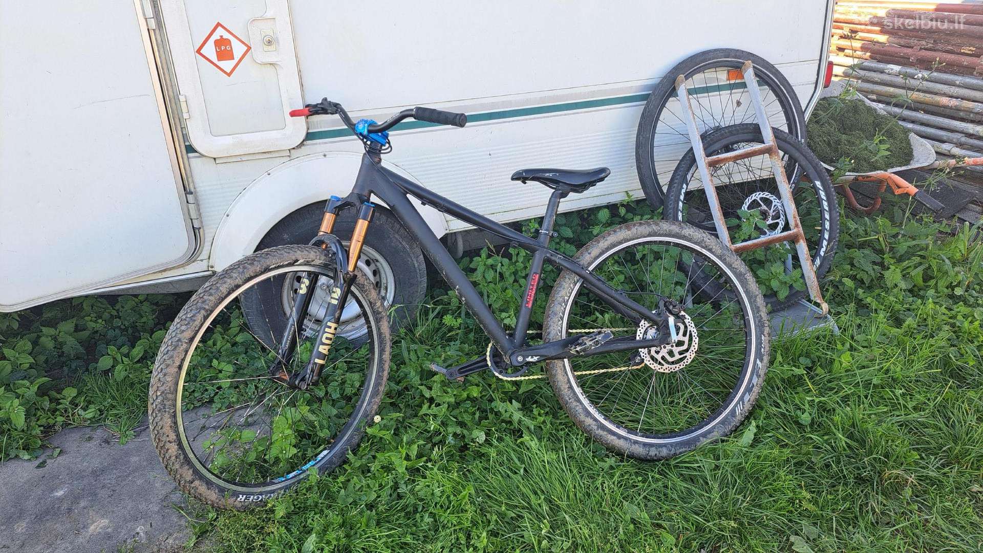 Scott voltage dirt jumper