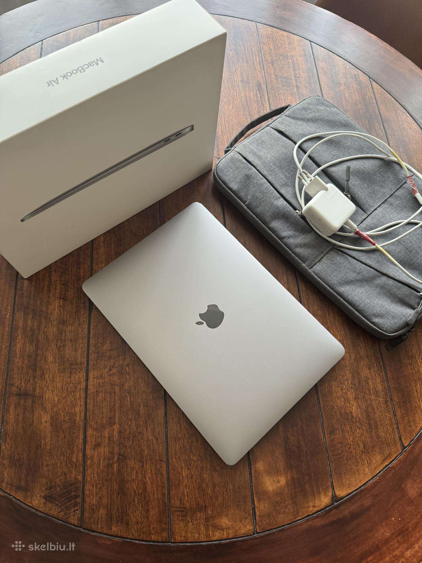MacBook air 2019