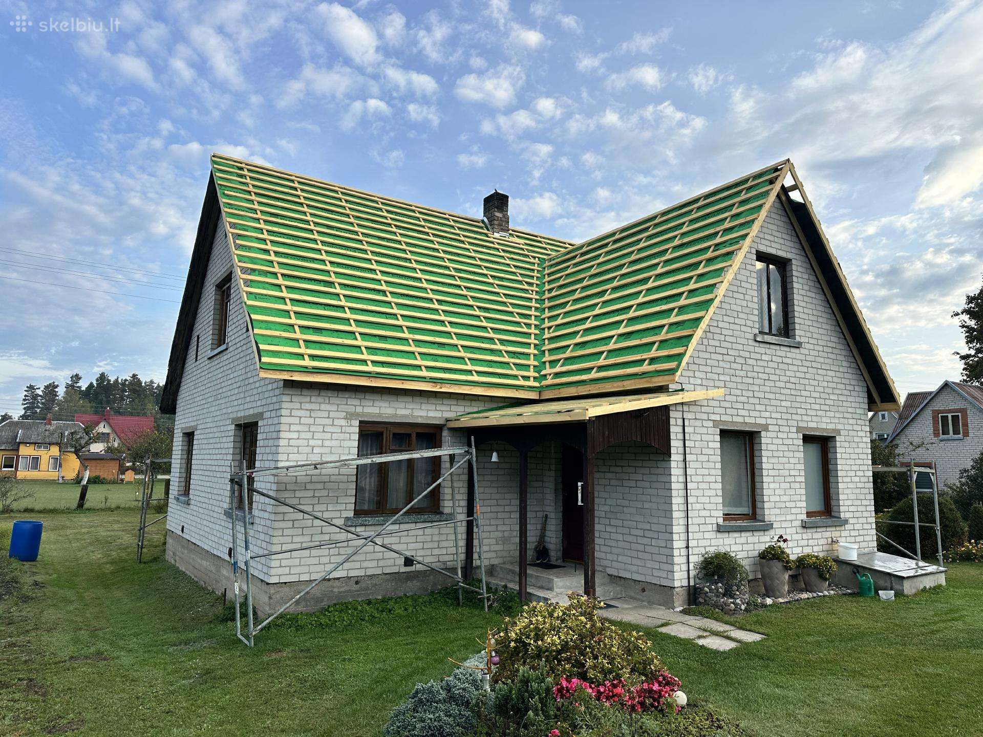 Stogų keitimas ir kiti statybos darbai