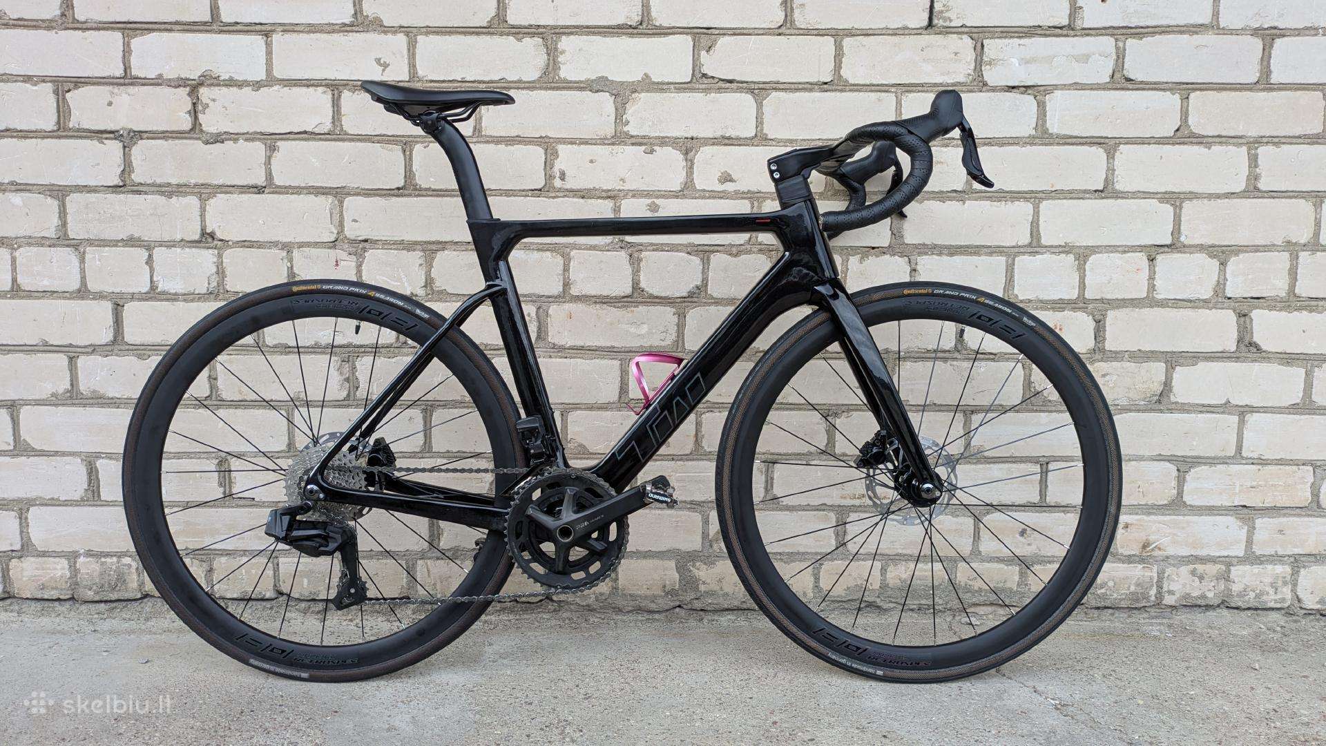 R15 Pro carbon