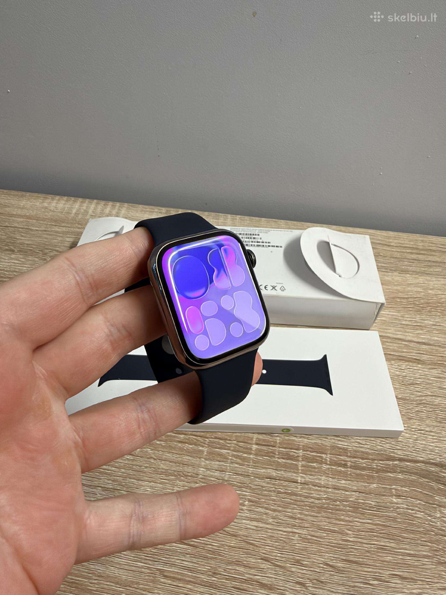 Apple Watch Series 9 45mm Stainless Steel