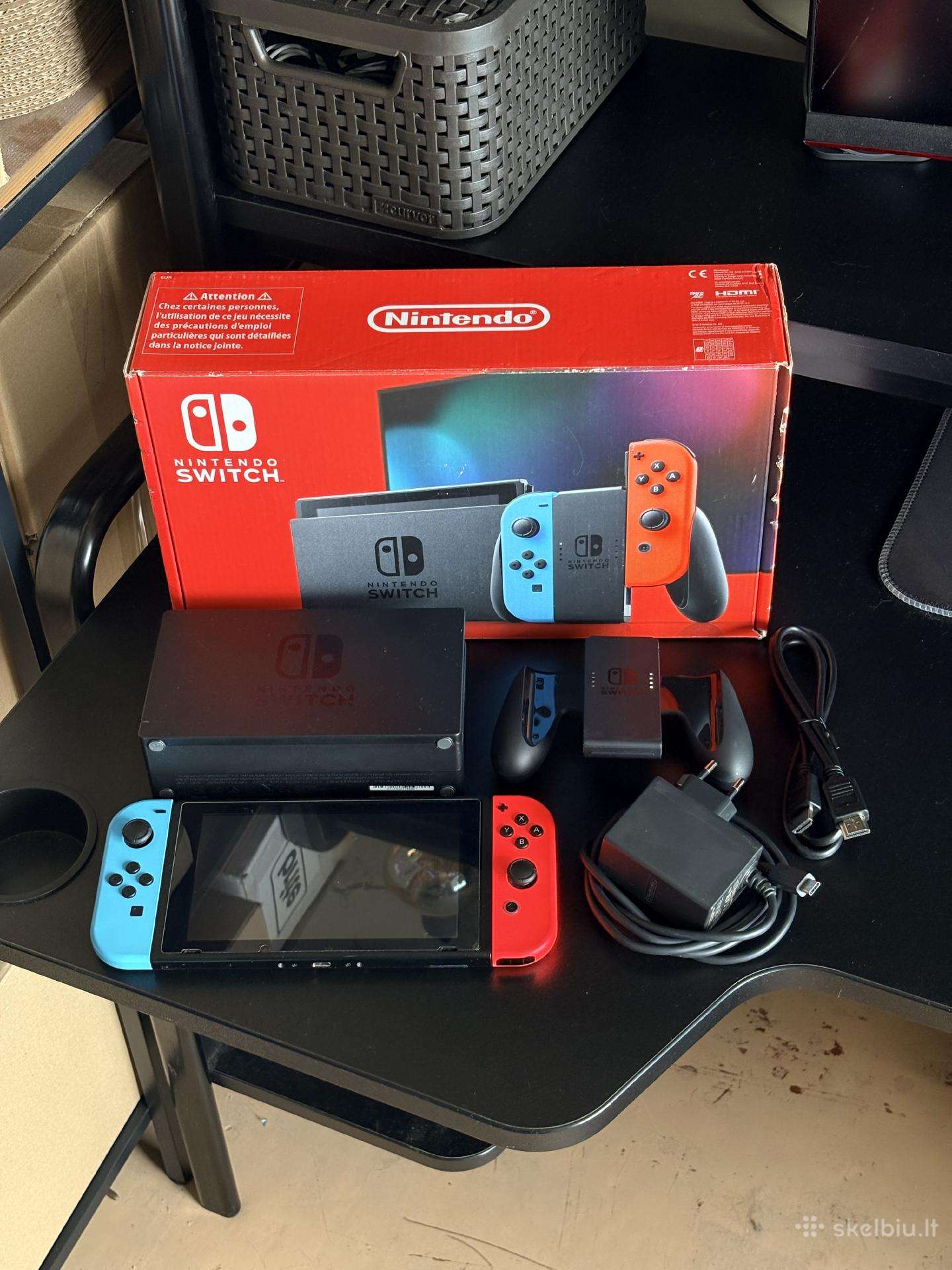 Apynaujis Nintendo Switch V2 32gb Neon Blue & Red