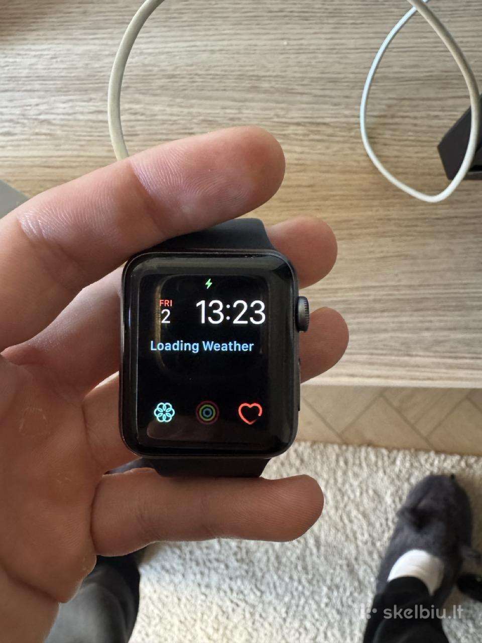 Parduodamas Apple Watch Series 3 (42mm)