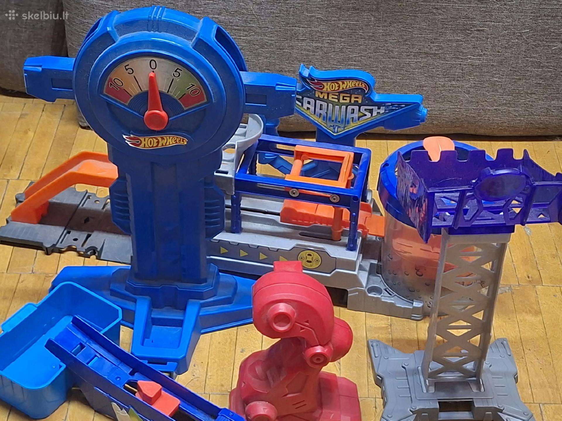 Parduodu vaikiska hot wheels zaidima poru maisu