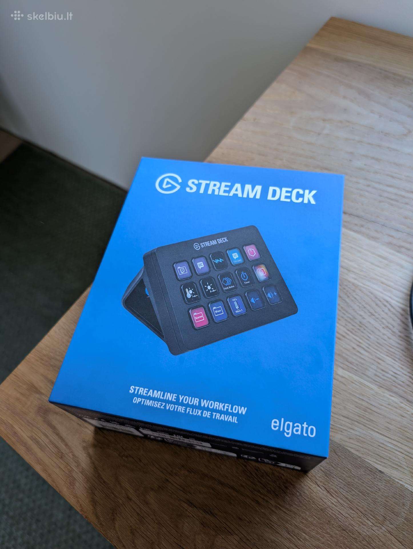 Stream deck