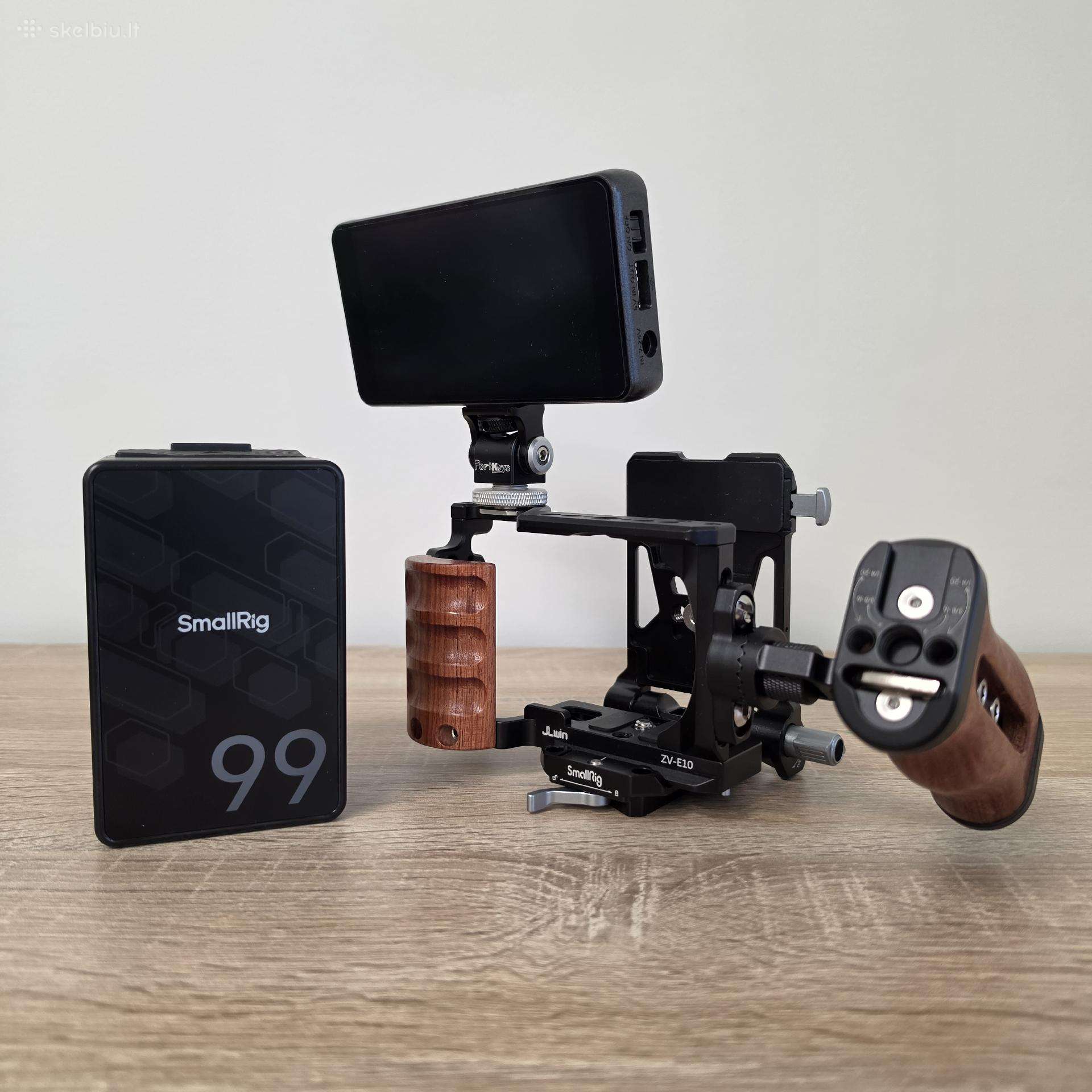 Sony Zv-e10 + Smallrig V Battery + Monitorius