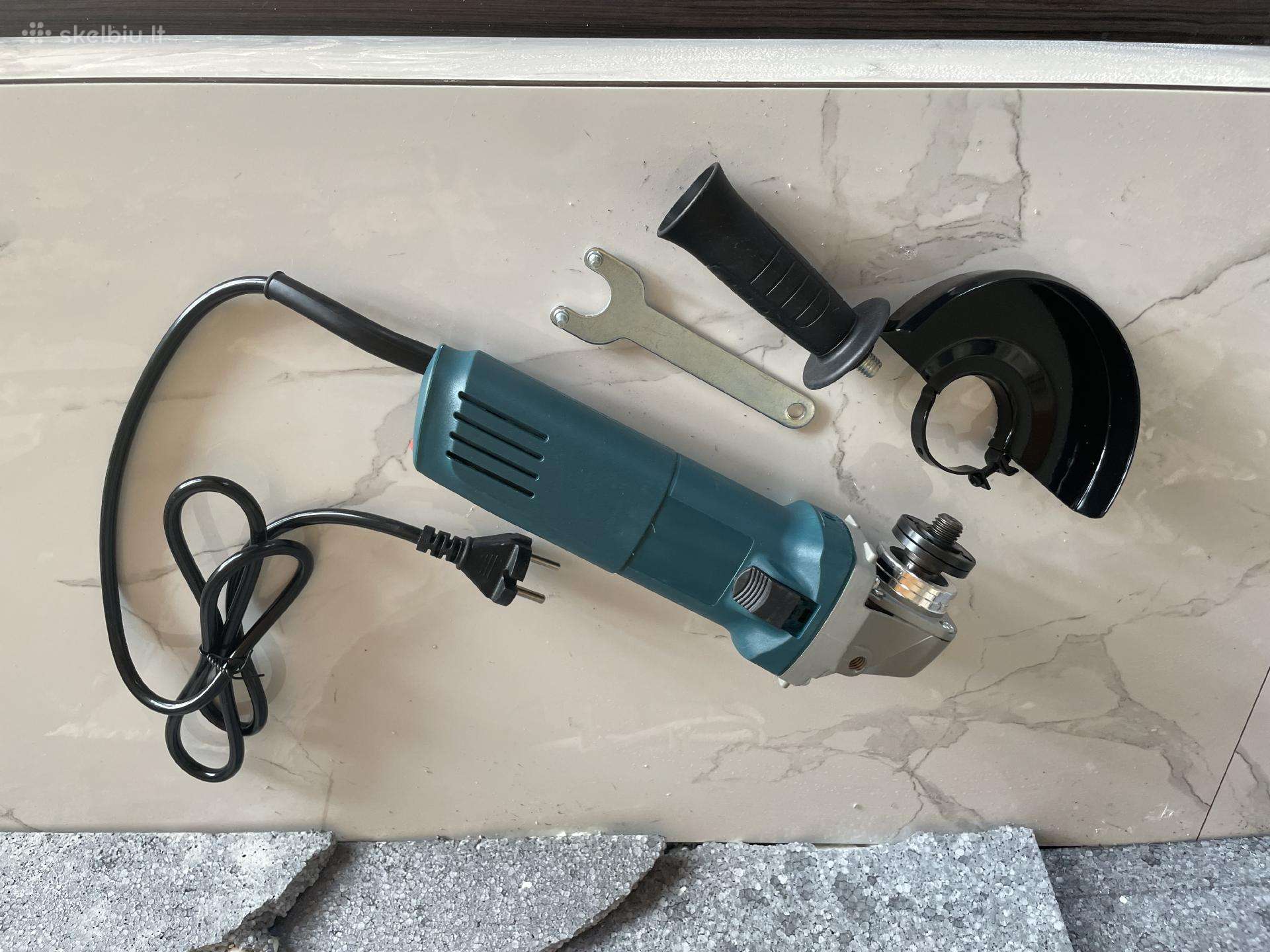 Kampinis šlifuoklis 1000w ,6 Bėgiai