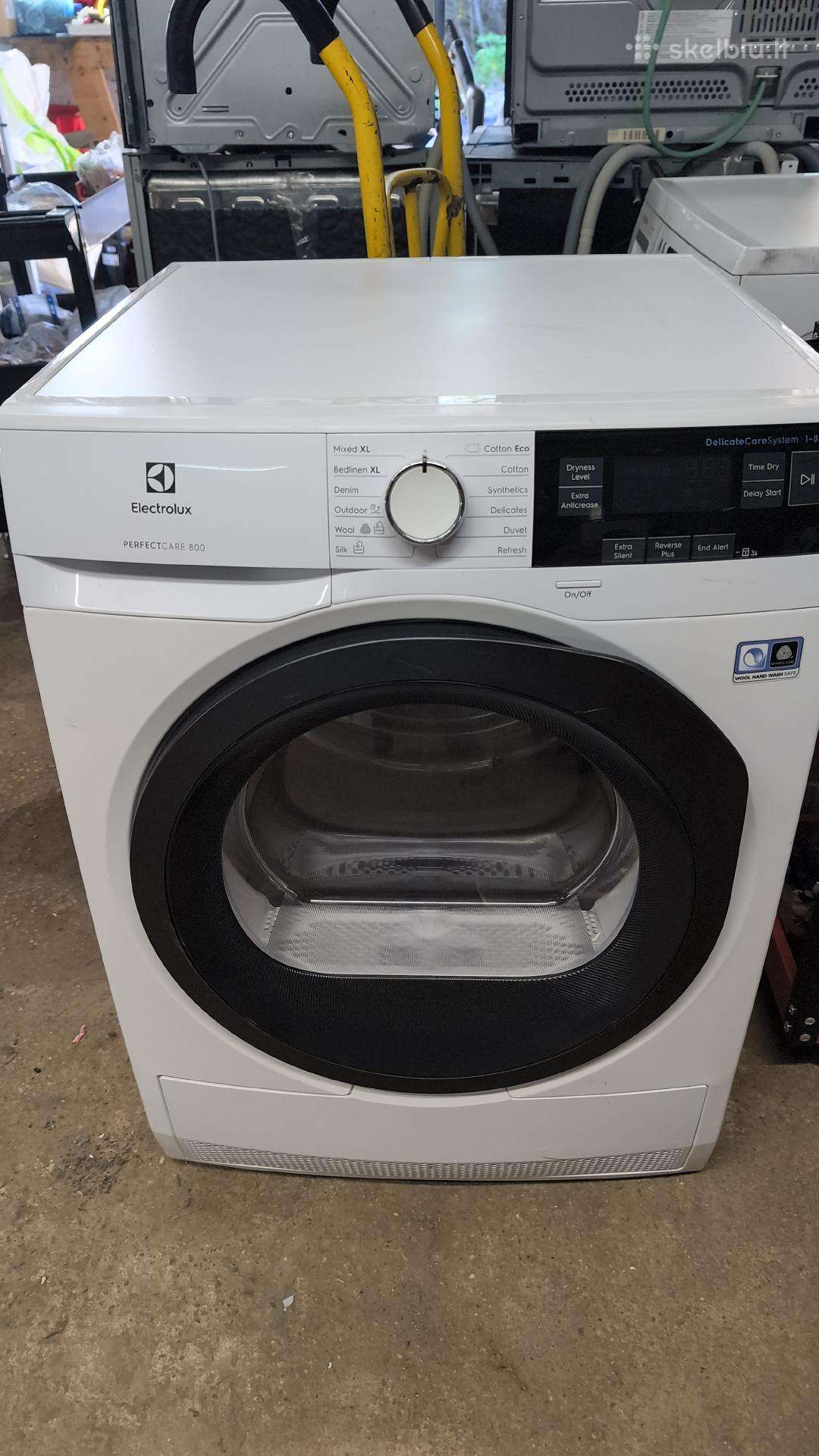 Rūbų džiovyklė " Electrolux"