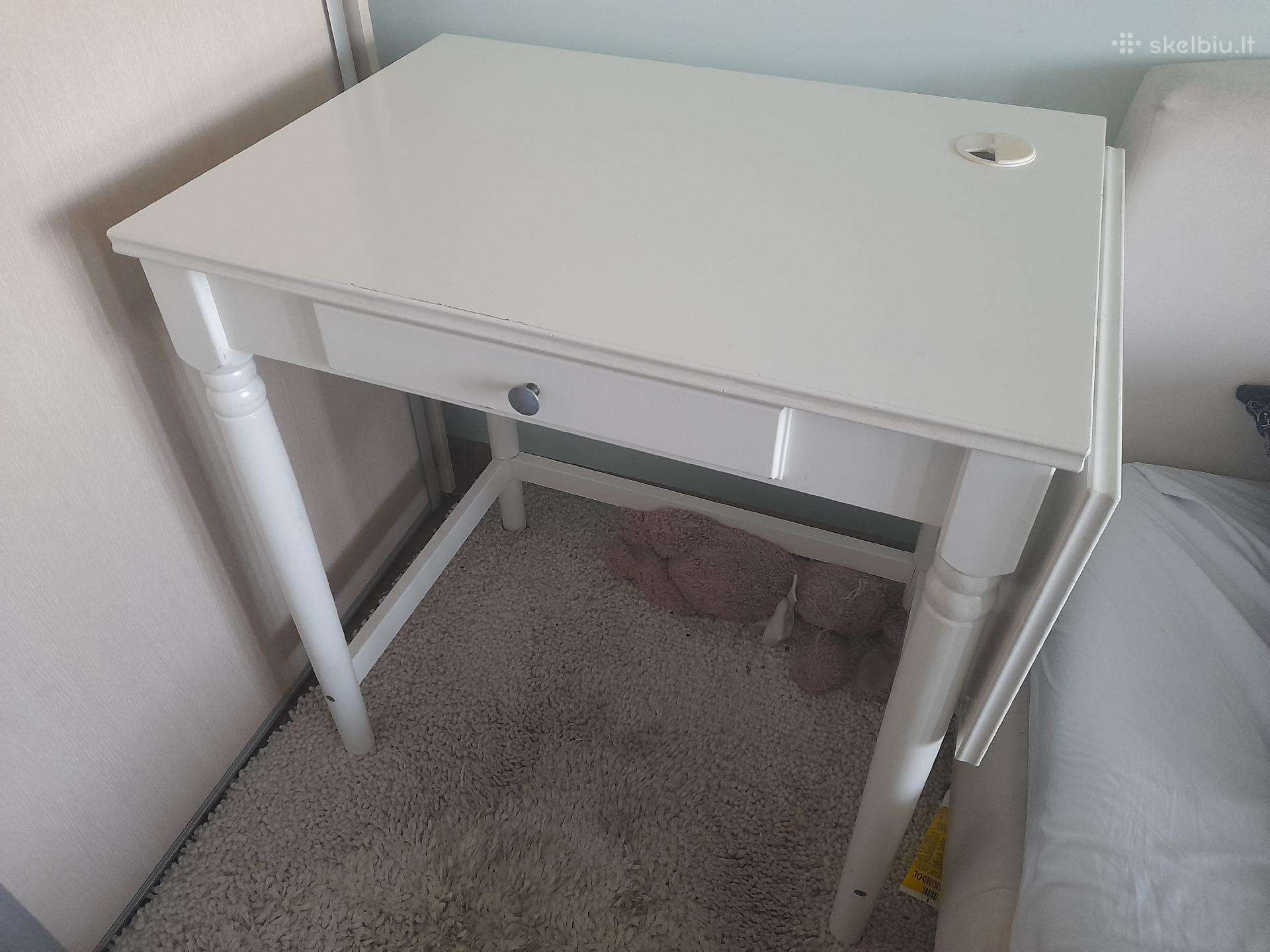 Ikea staliukas