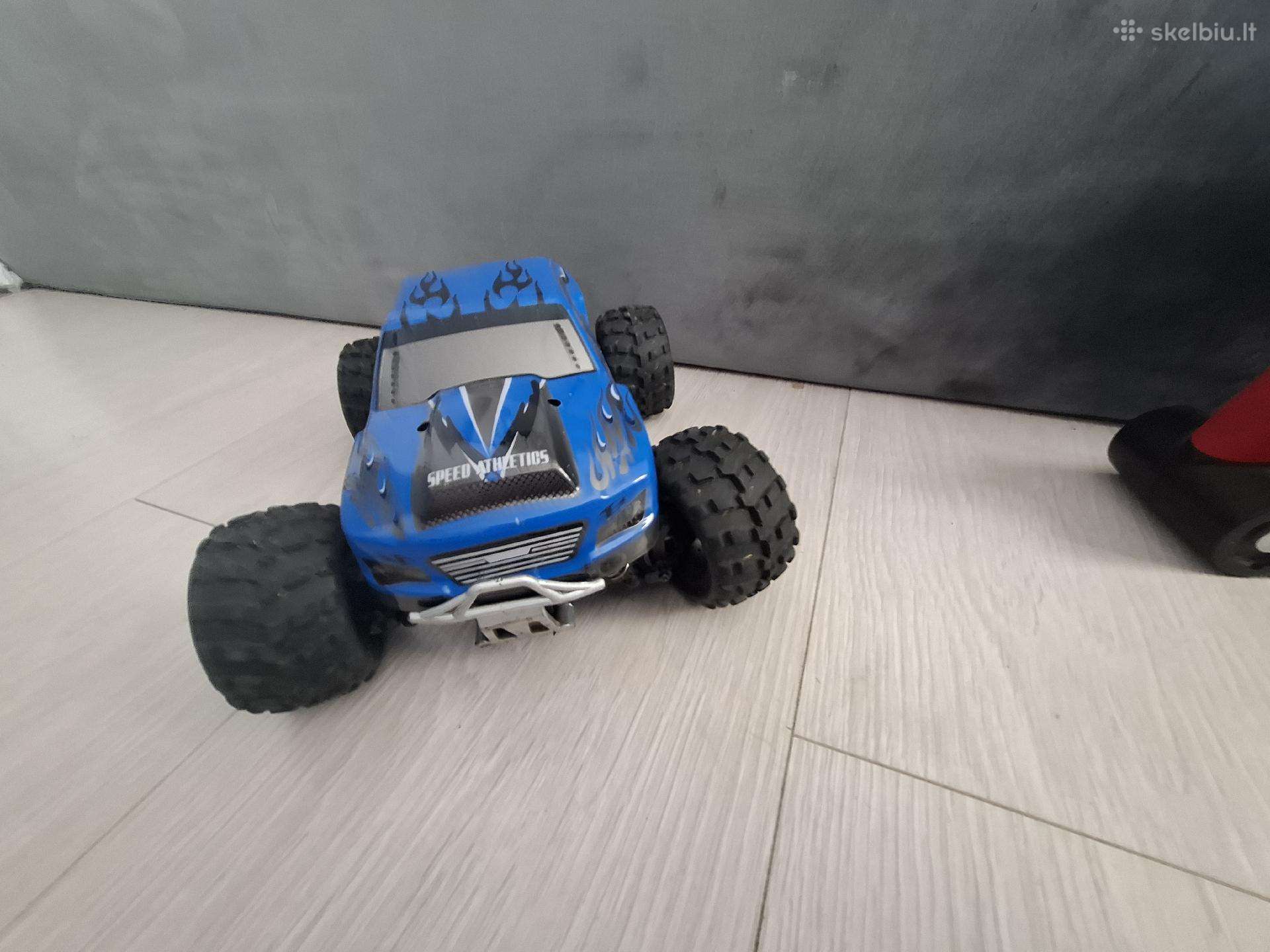 RC mašina graita