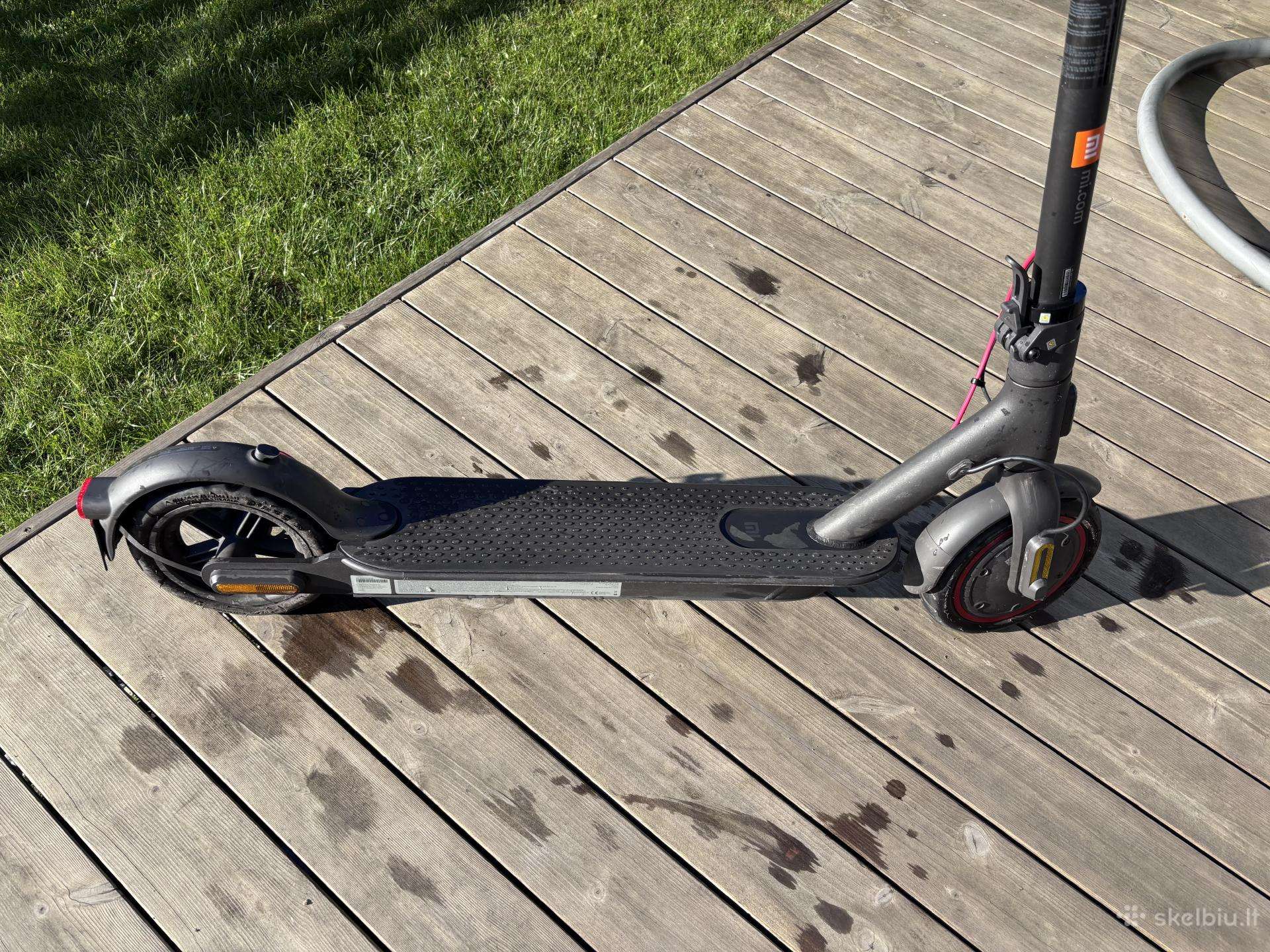 Xiaomi Mi Electric Scooter Pro 2