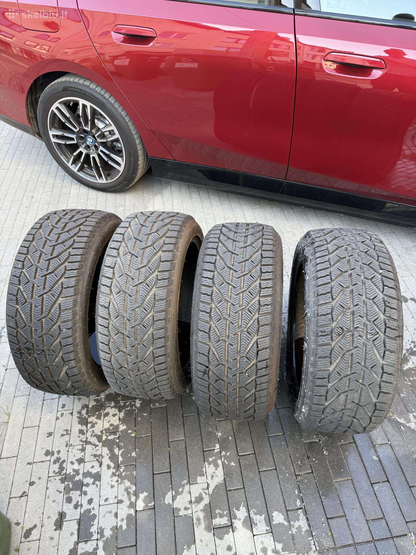 Padangos Tigar 245/45 R18