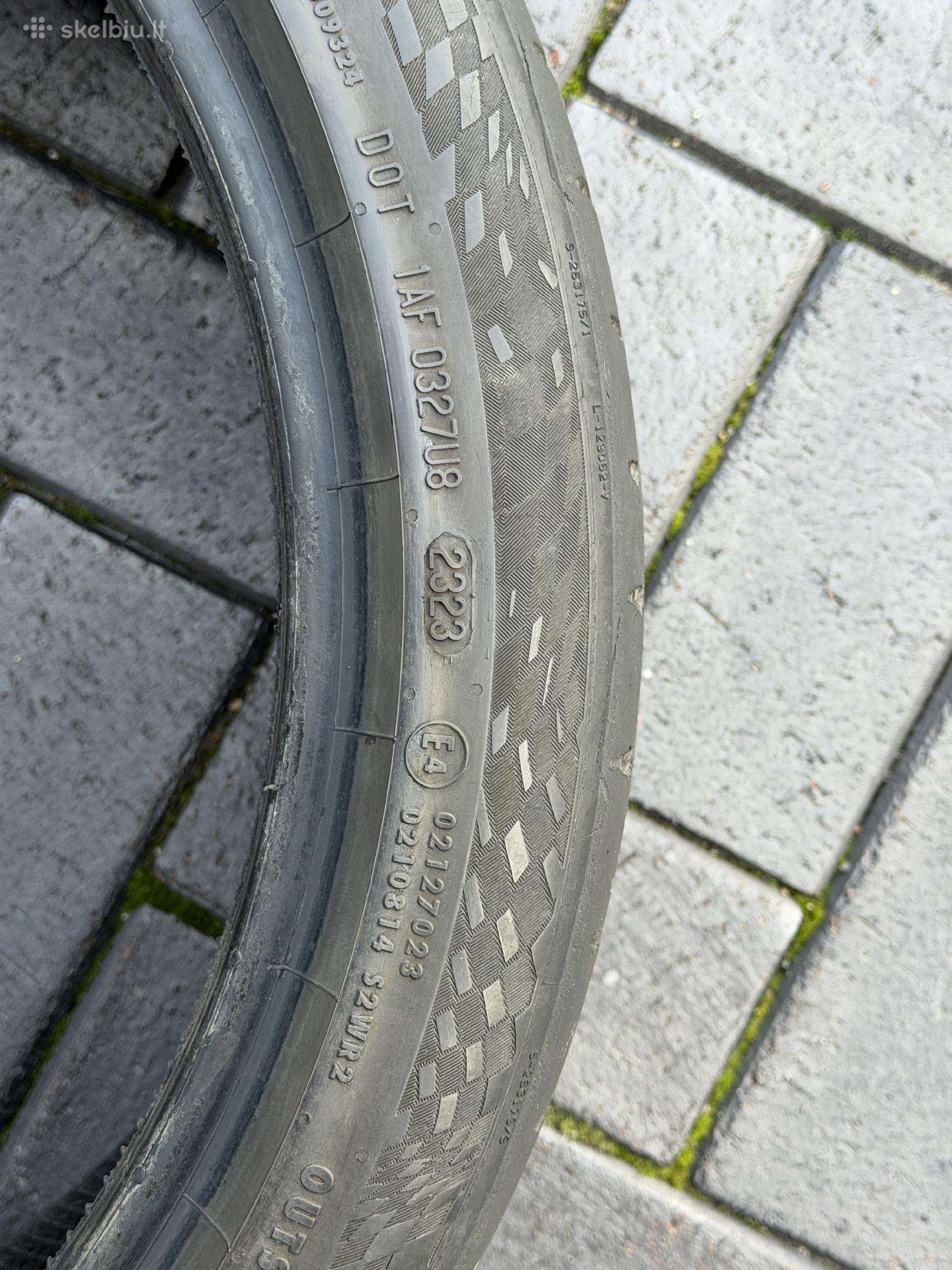 Continental, летние 225/40 R19