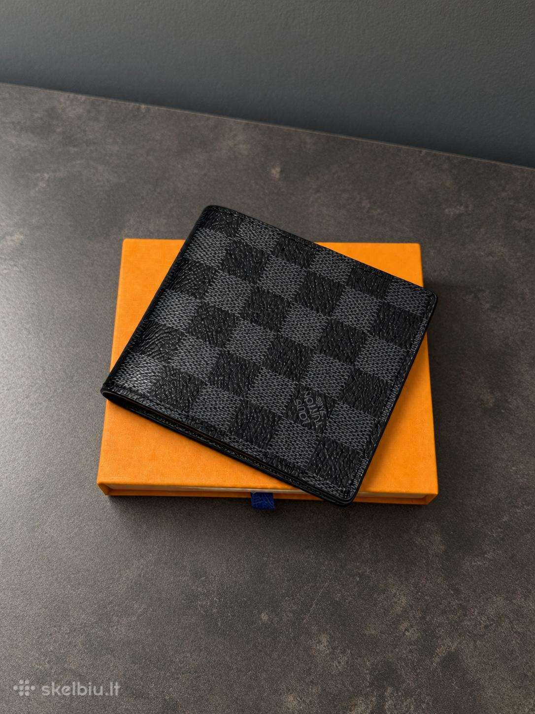Louis Vuitton Damier