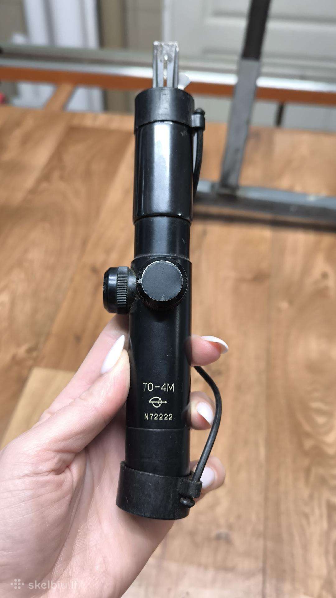 Optika To-4m (то-4м) su gamykliniu kronšteinu