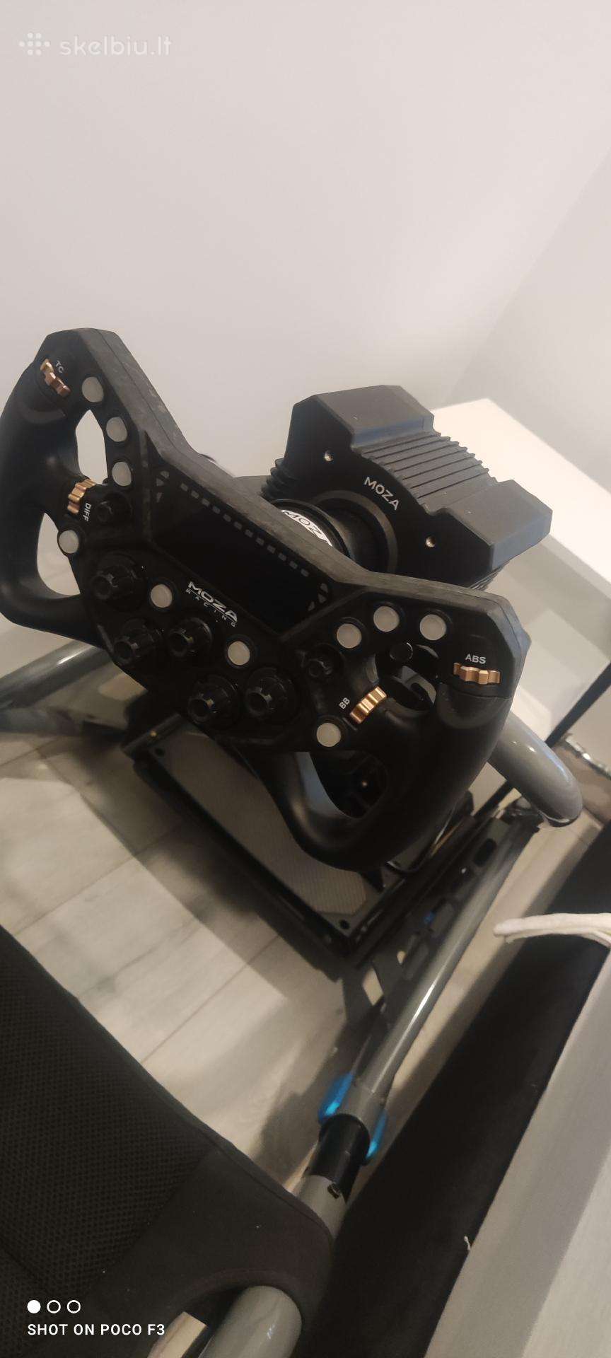 Moza R12 sim rig / lenktynių simuliatorius