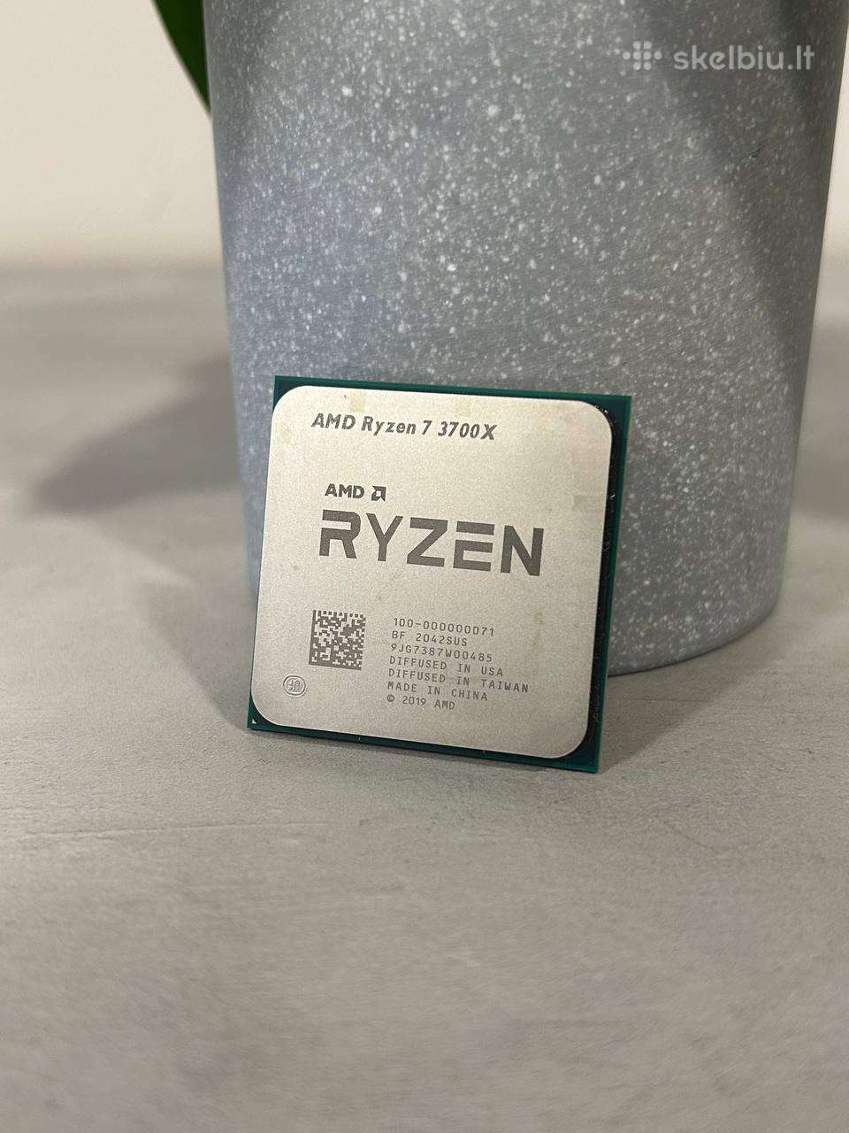 Procesorius Amd ryzen 7 3700x